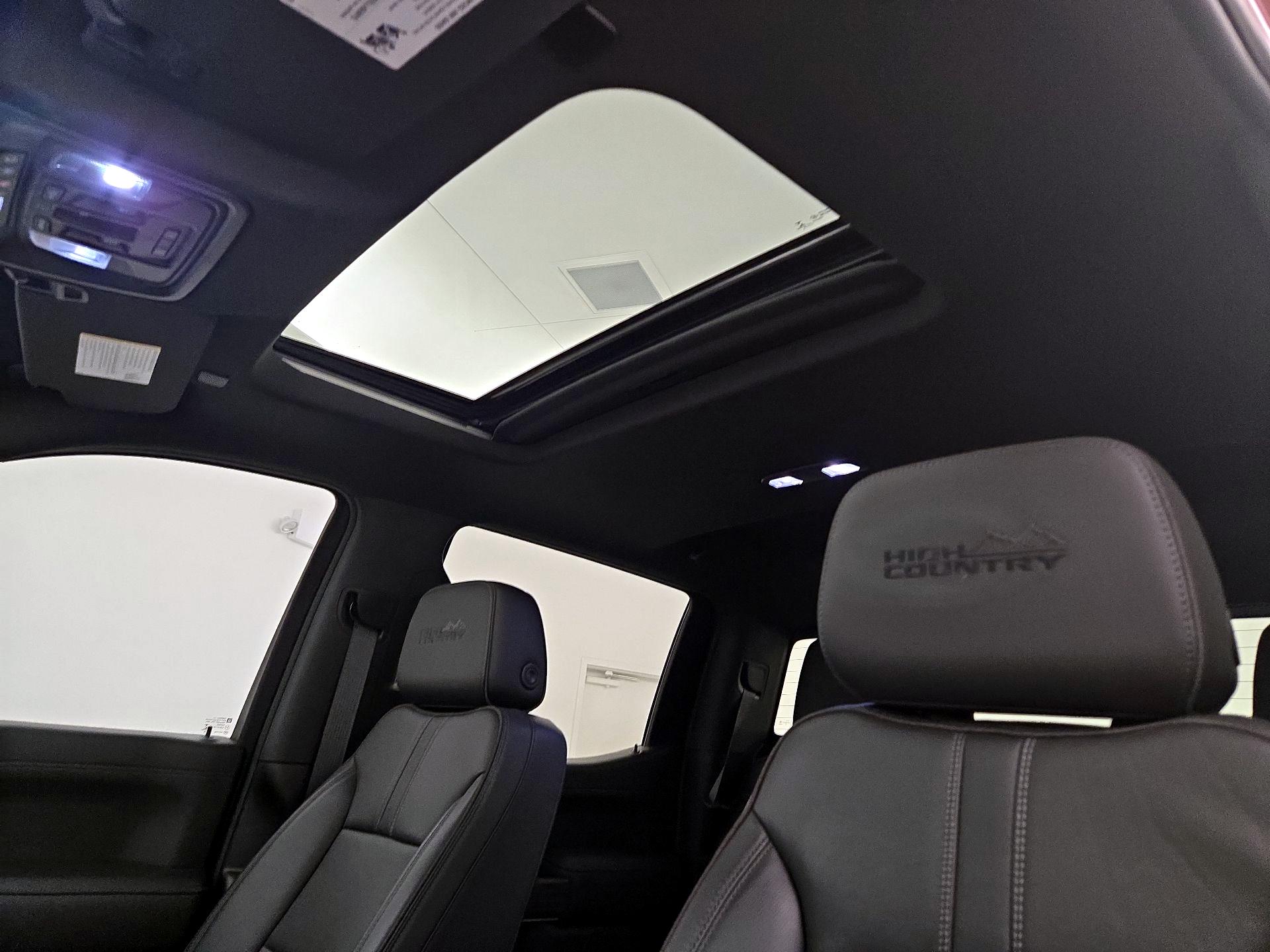 Thumbnail: 2020 Chevrolet Silverado 1500 - 20