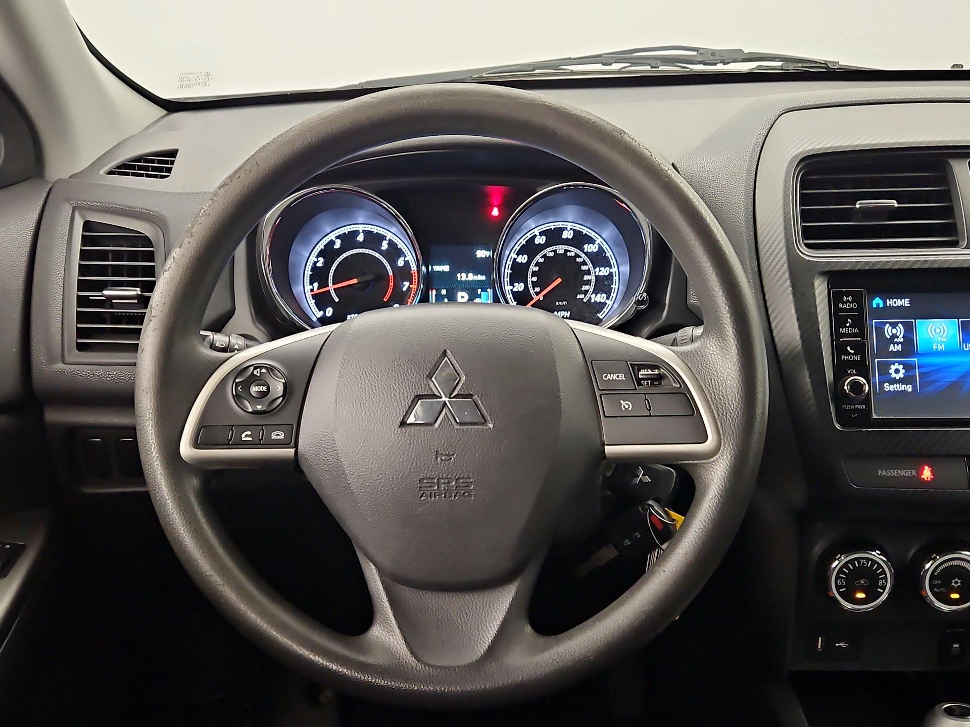 Thumbnail: 2018 Mitsubishi Outlander Sport - 10