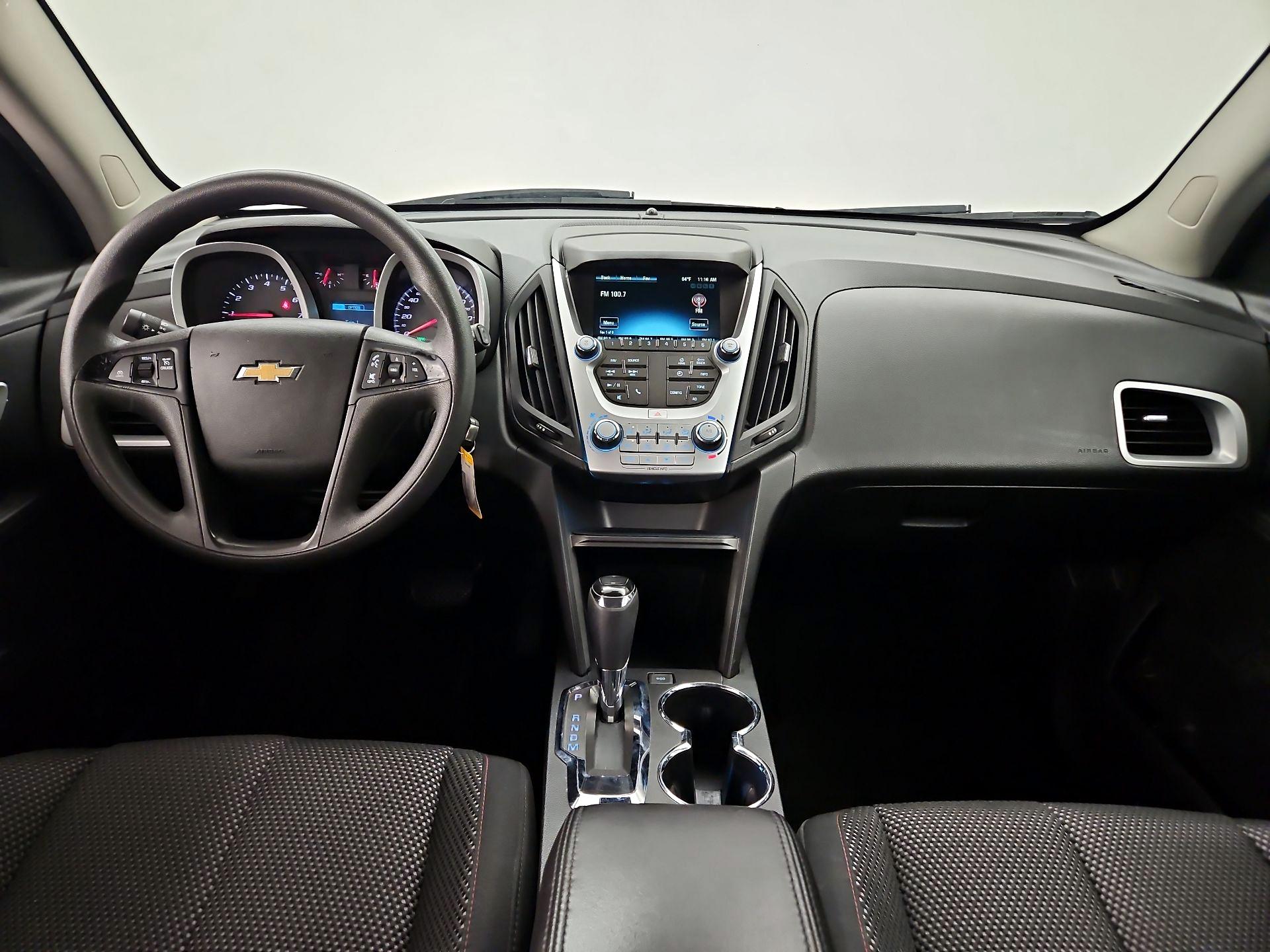 Thumbnail: 2017 Chevrolet Equinox - 9