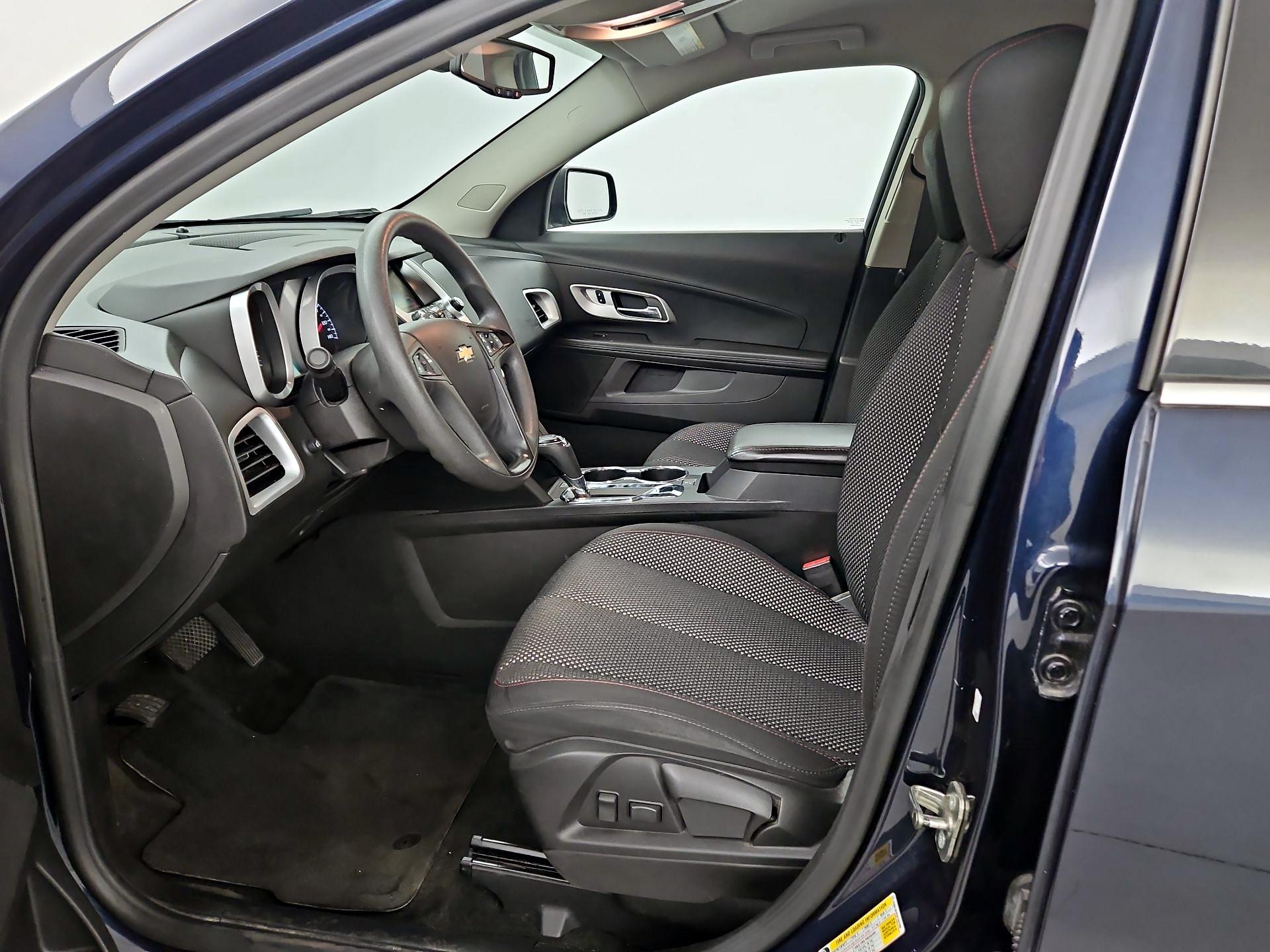 Thumbnail: 2017 Chevrolet Equinox - 11