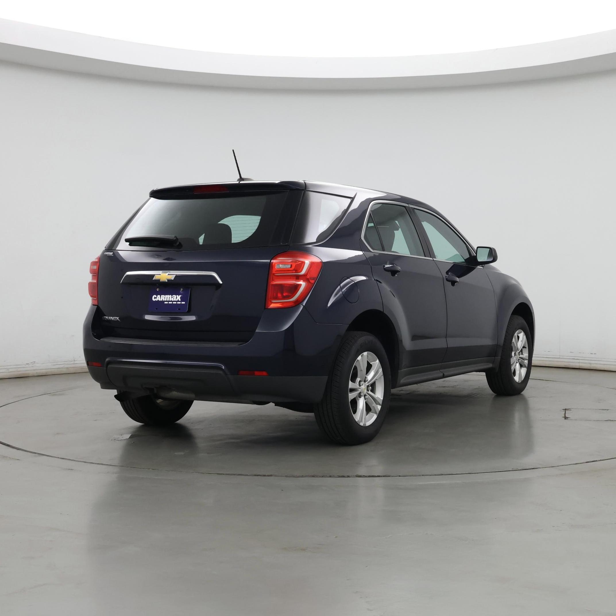 Thumbnail: 2017 Chevrolet Equinox - 8