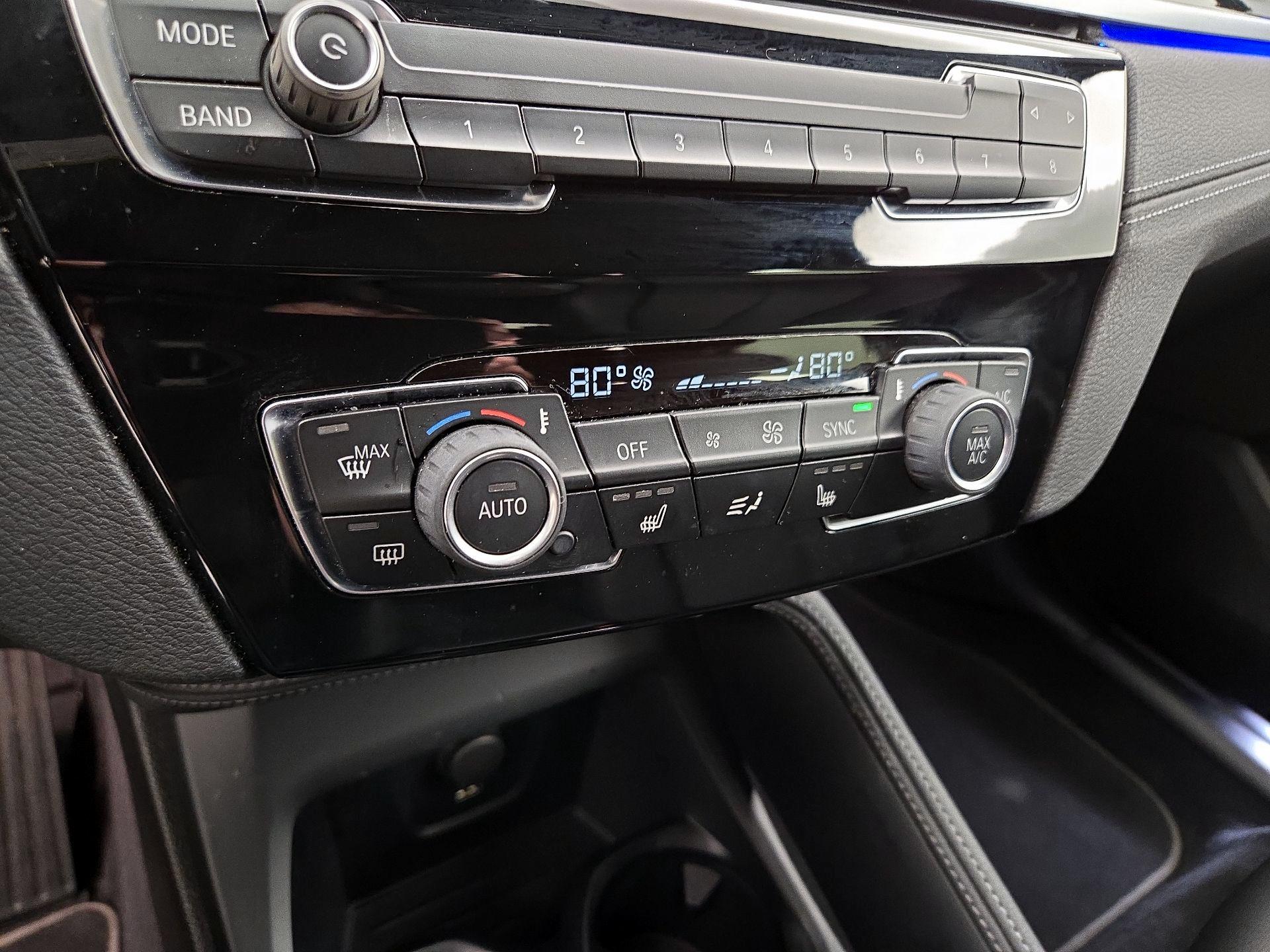 Thumbnail: 2021 BMW X1 - 17