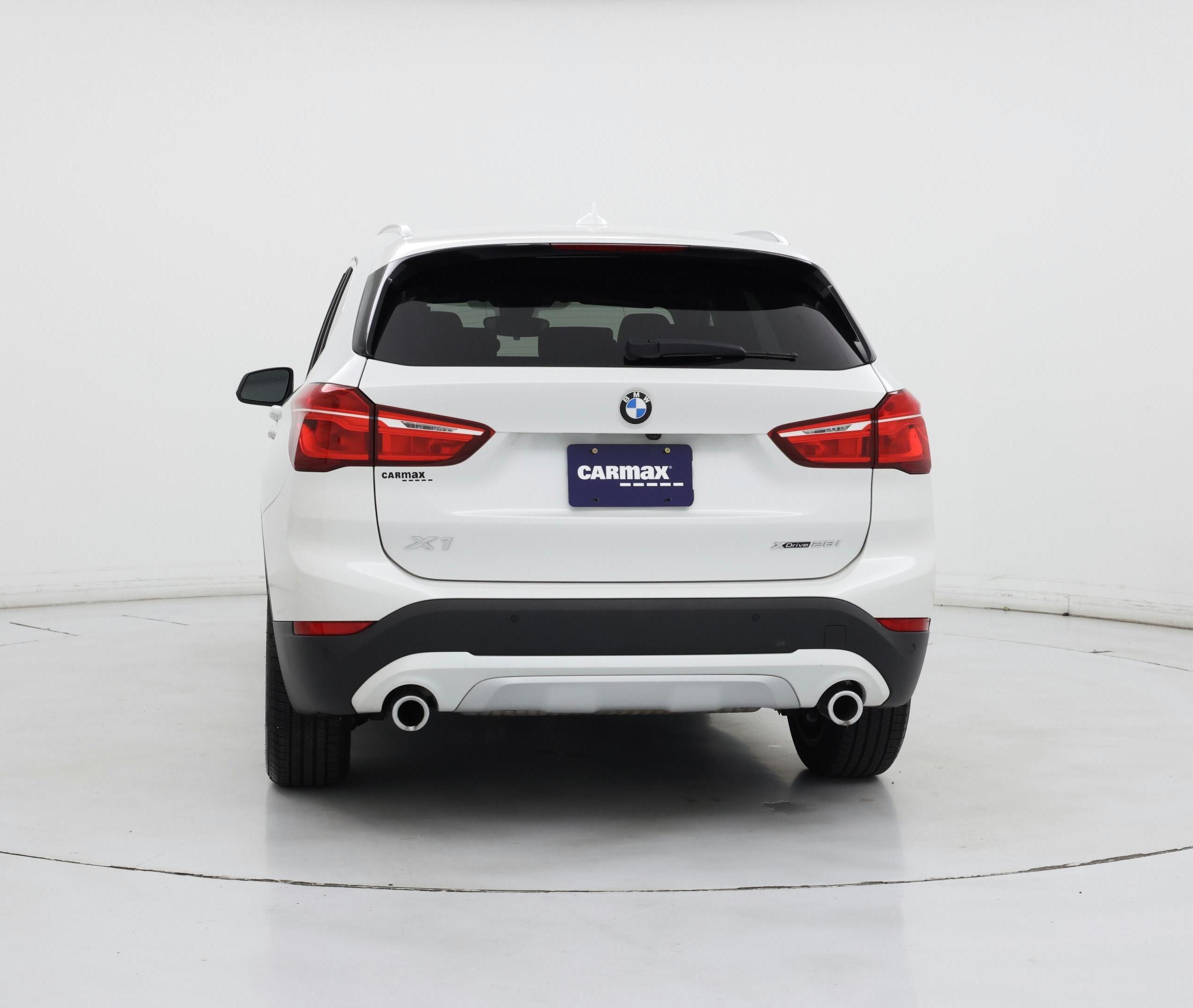 Thumbnail: 2021 BMW X1 - 6