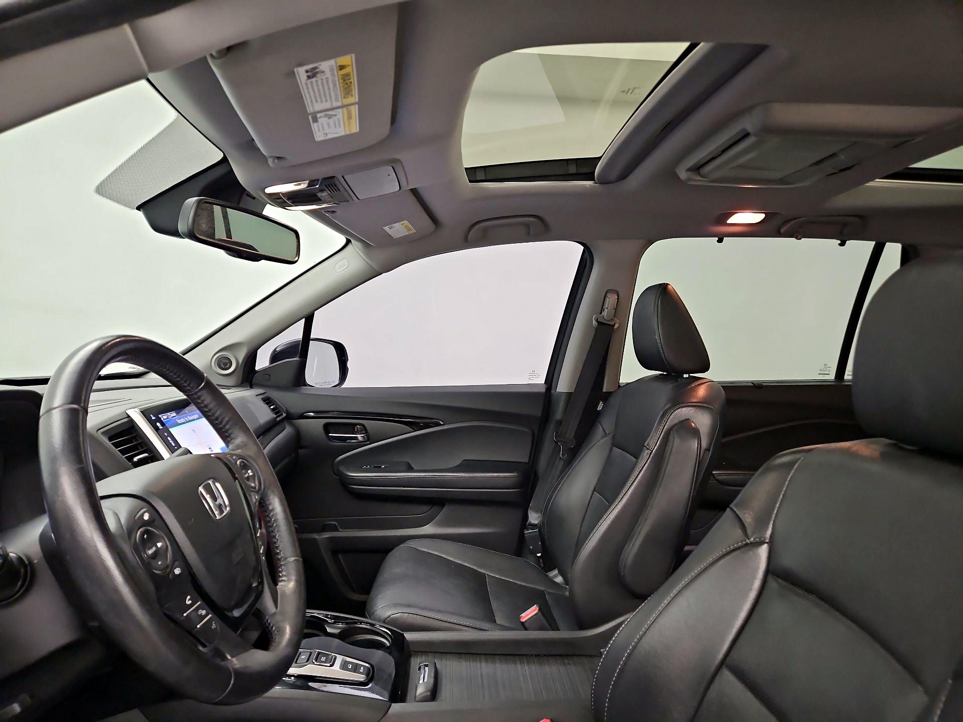 Thumbnail: 2018 Honda Pilot - 20