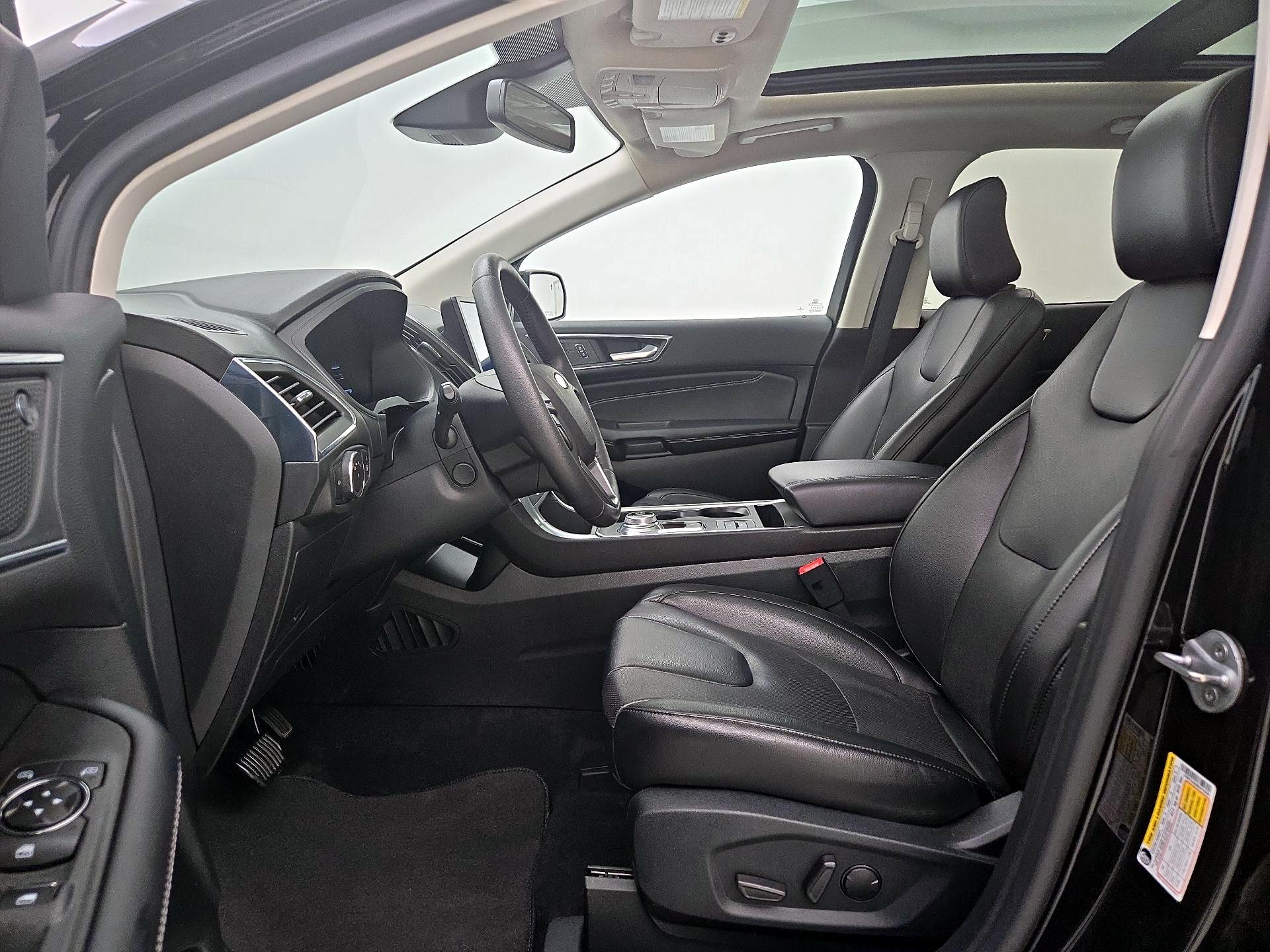 Thumbnail: 2022 Ford Edge - 11