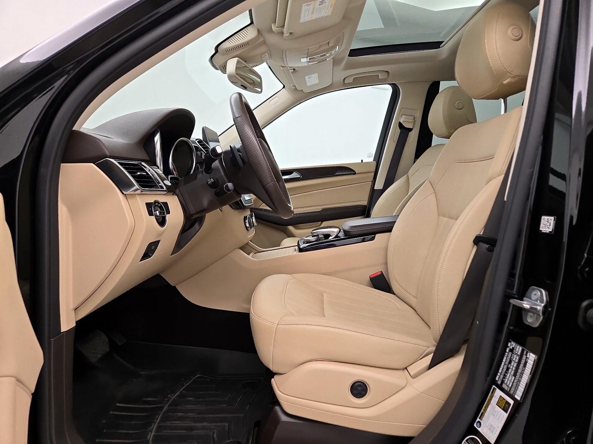 Thumbnail: 2018 Mercedes-Benz GLE - 11