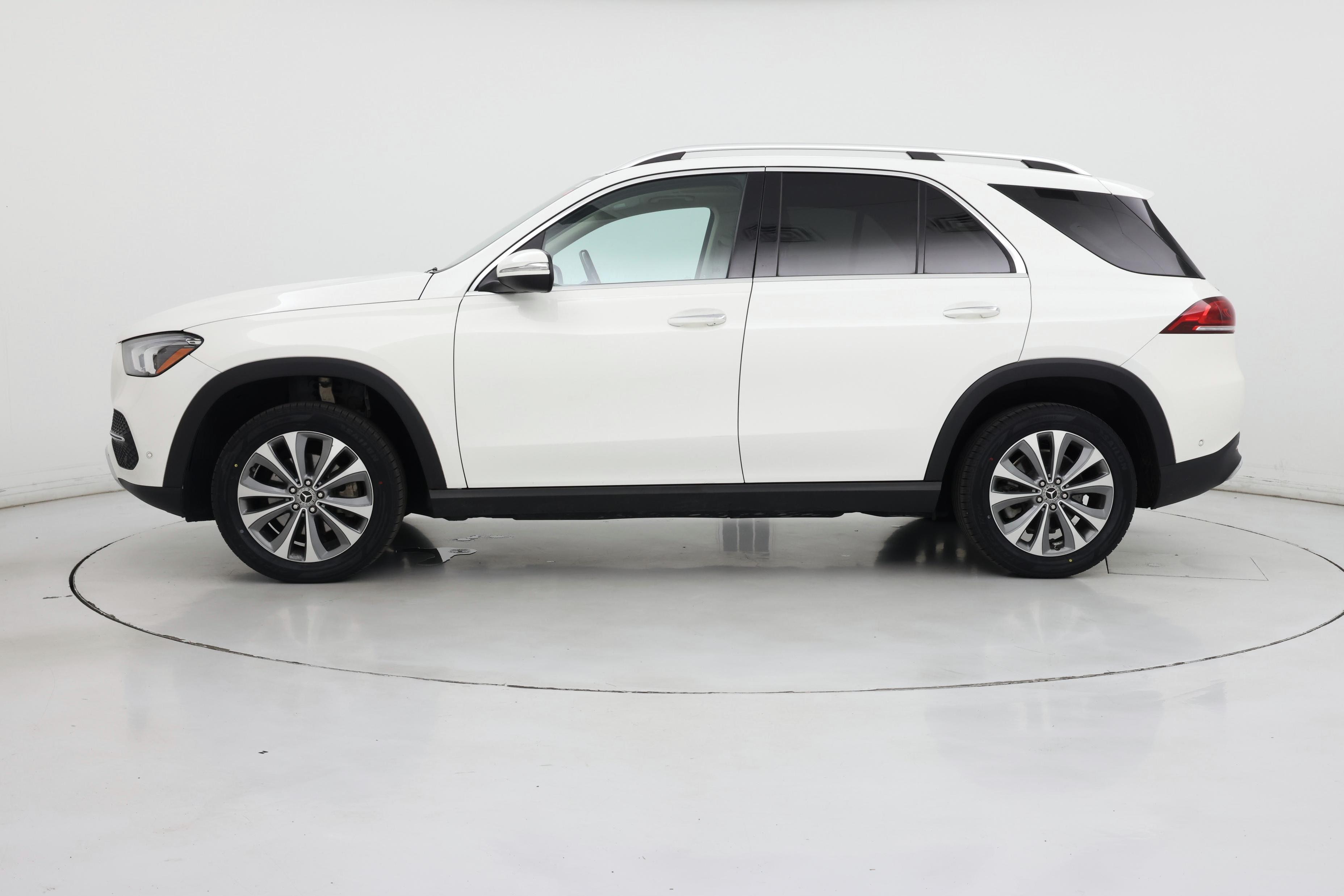 Thumbnail: 2020 Mercedes-Benz GLE - 3