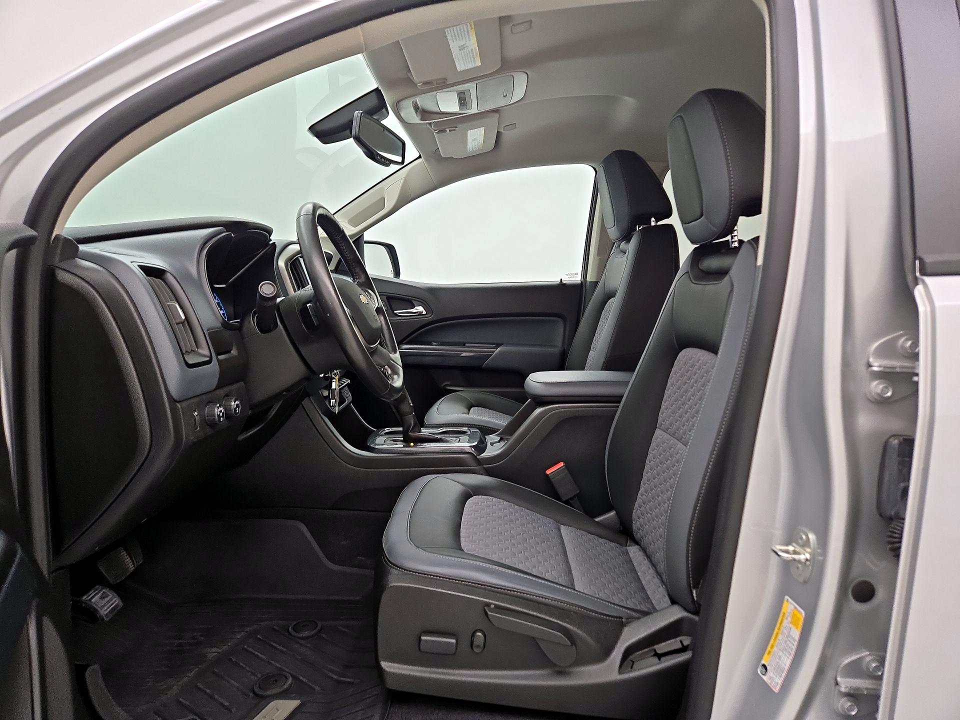Thumbnail: 2019 Chevrolet Colorado - 11