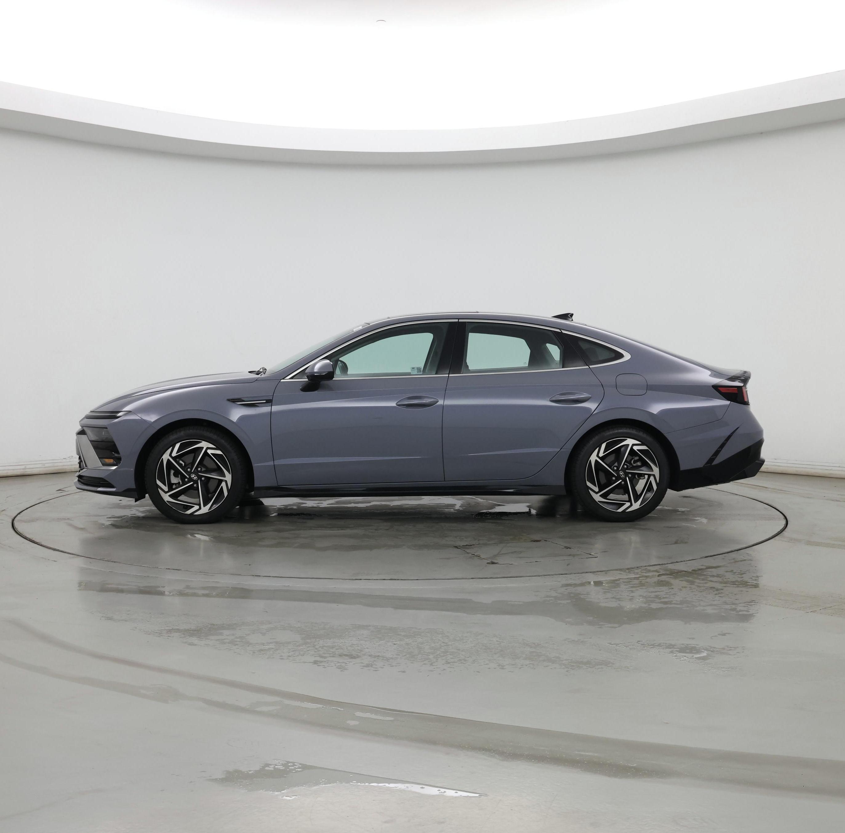 Thumbnail: 2024 Hyundai Sonata - 3
