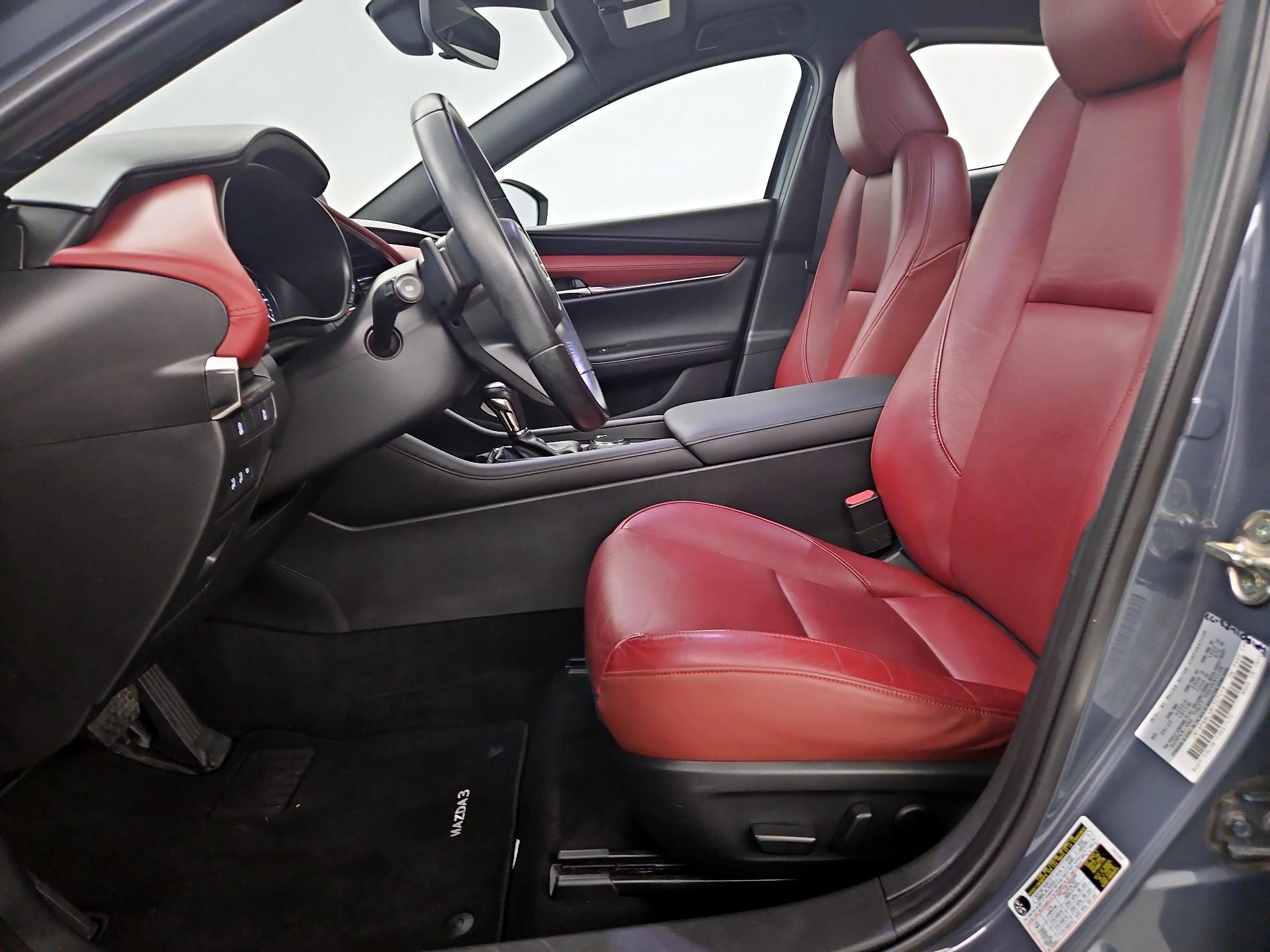Thumbnail: 2021 Mazda Mazda3 - 11