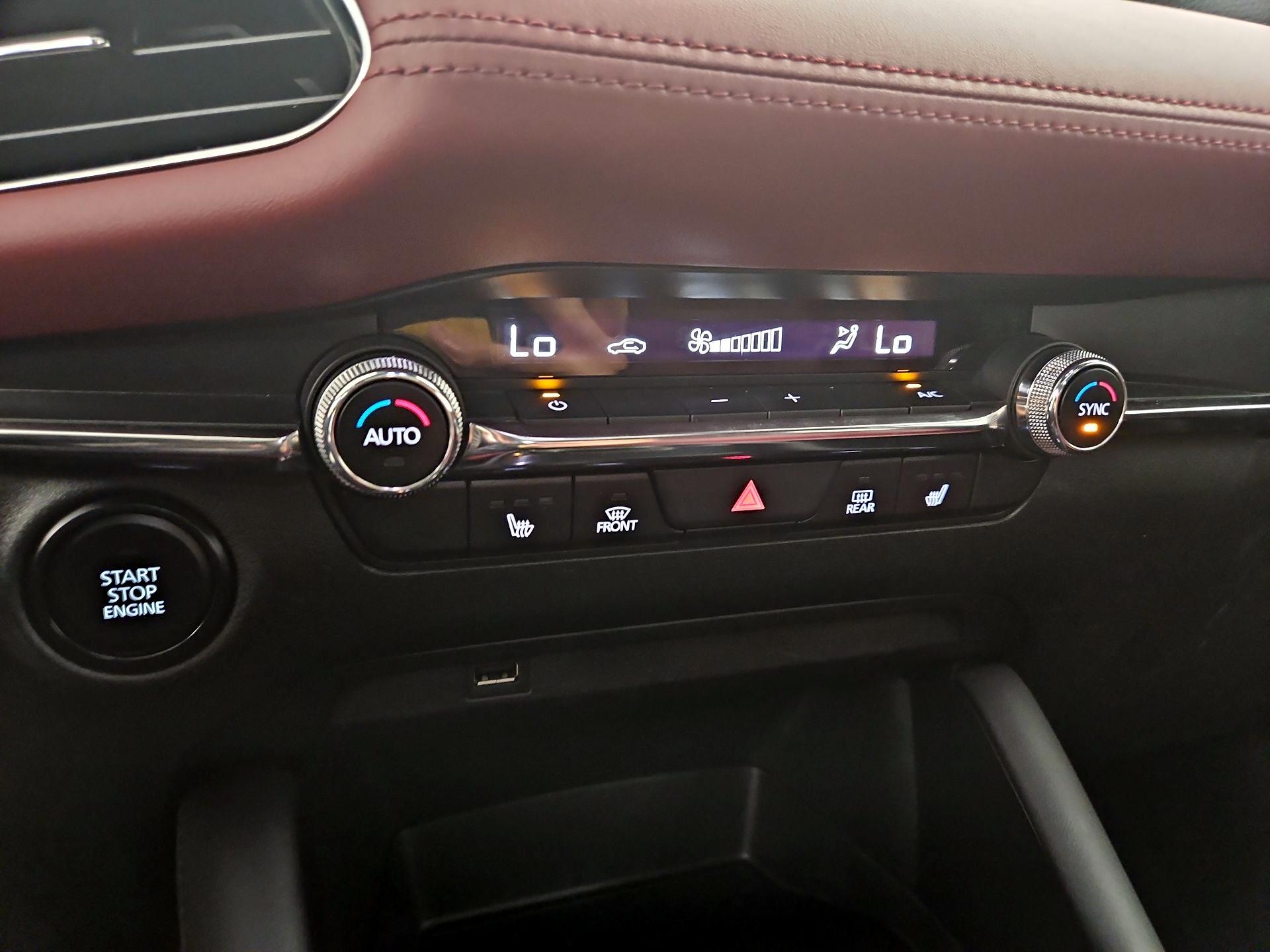 Thumbnail: 2021 Mazda Mazda3 - 17