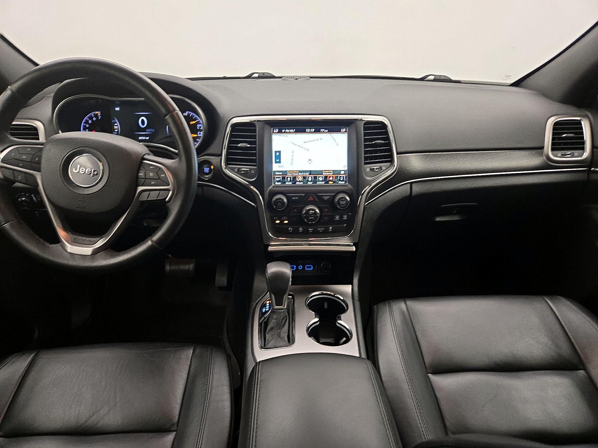 Thumbnail: 2018 Jeep Grand Cherokee - 9