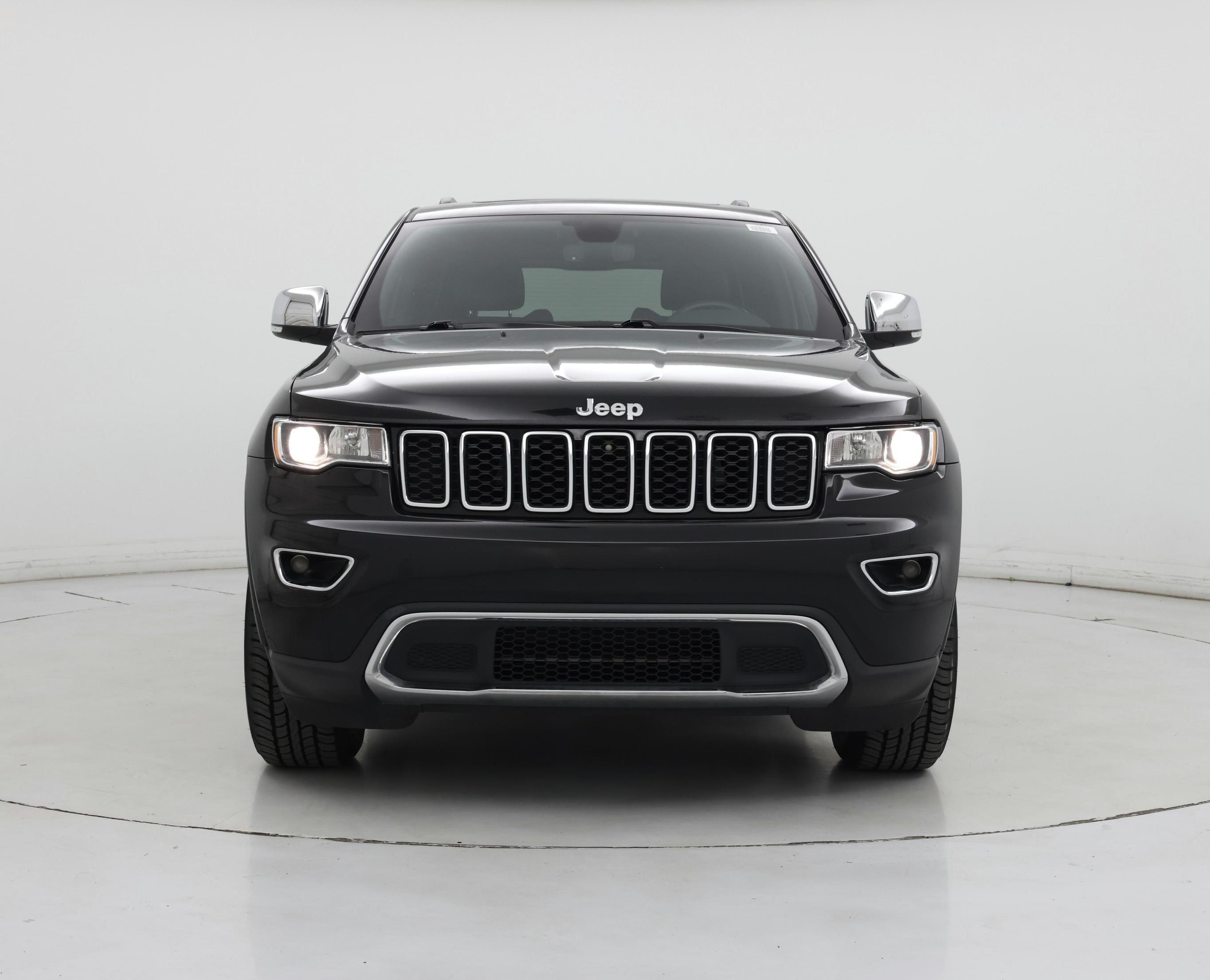 Thumbnail: 2018 Jeep Grand Cherokee - 5