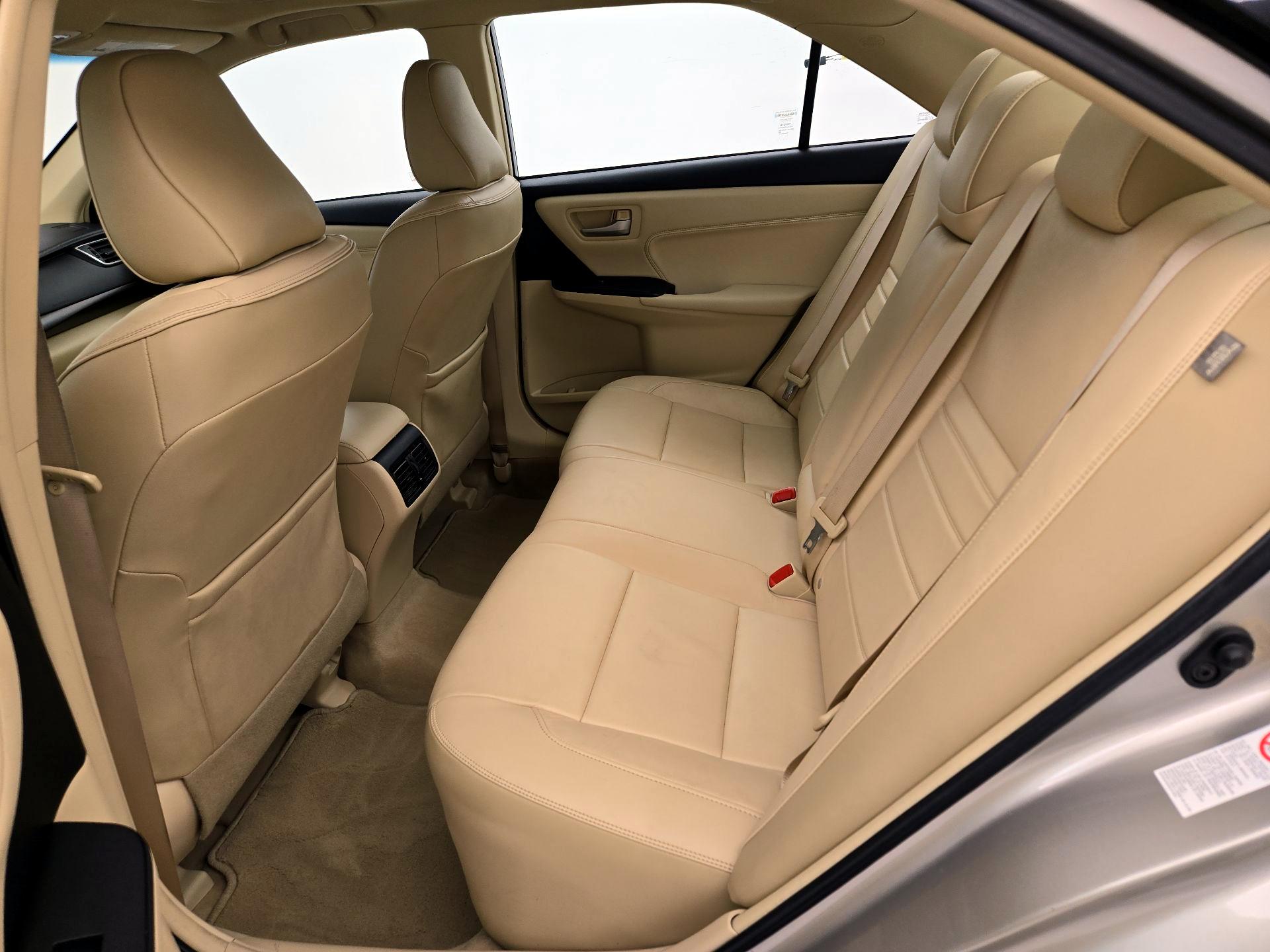 Thumbnail: 2016 Toyota Camry - 20
