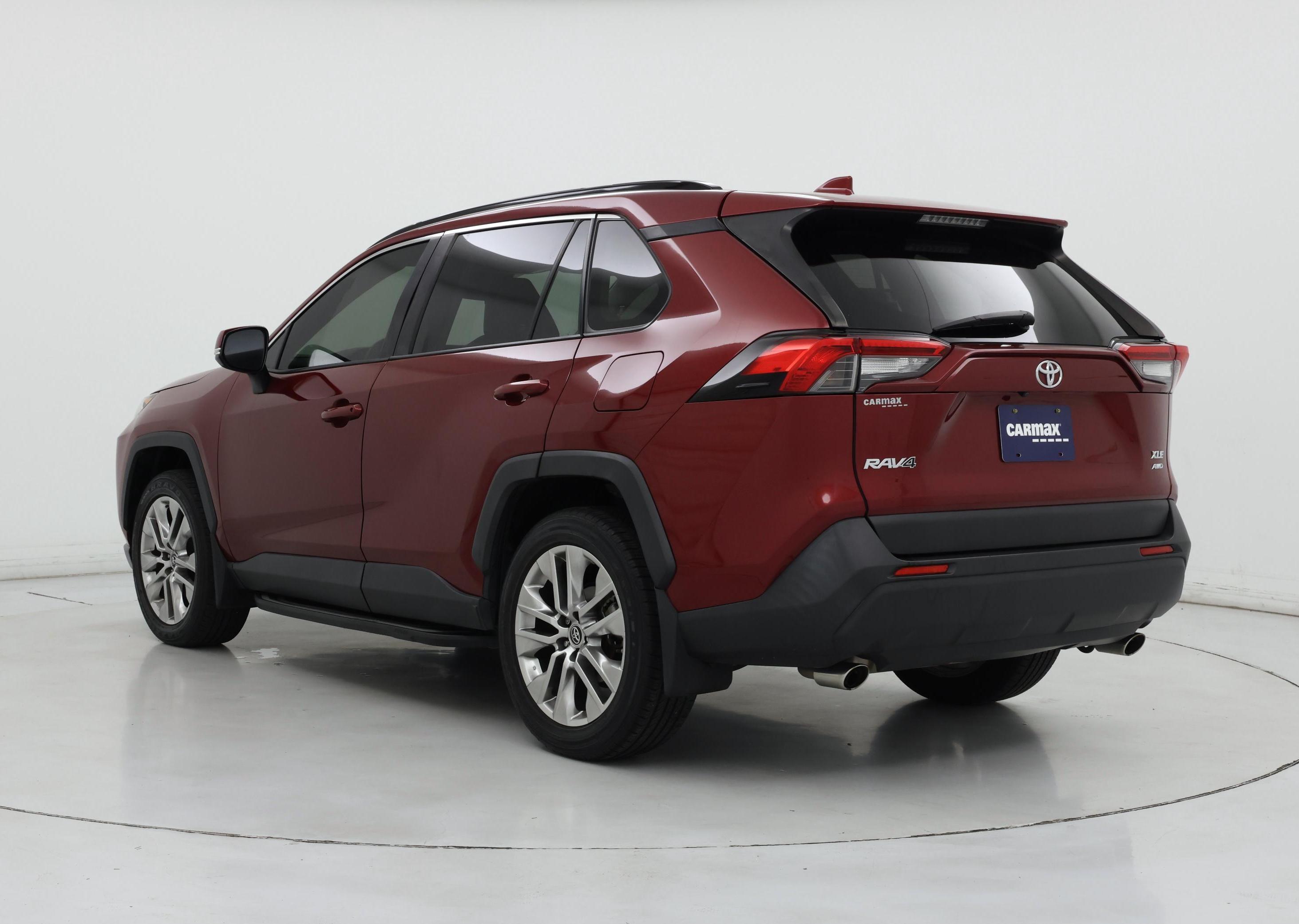 Thumbnail: 2019 Toyota RAV4 - 2