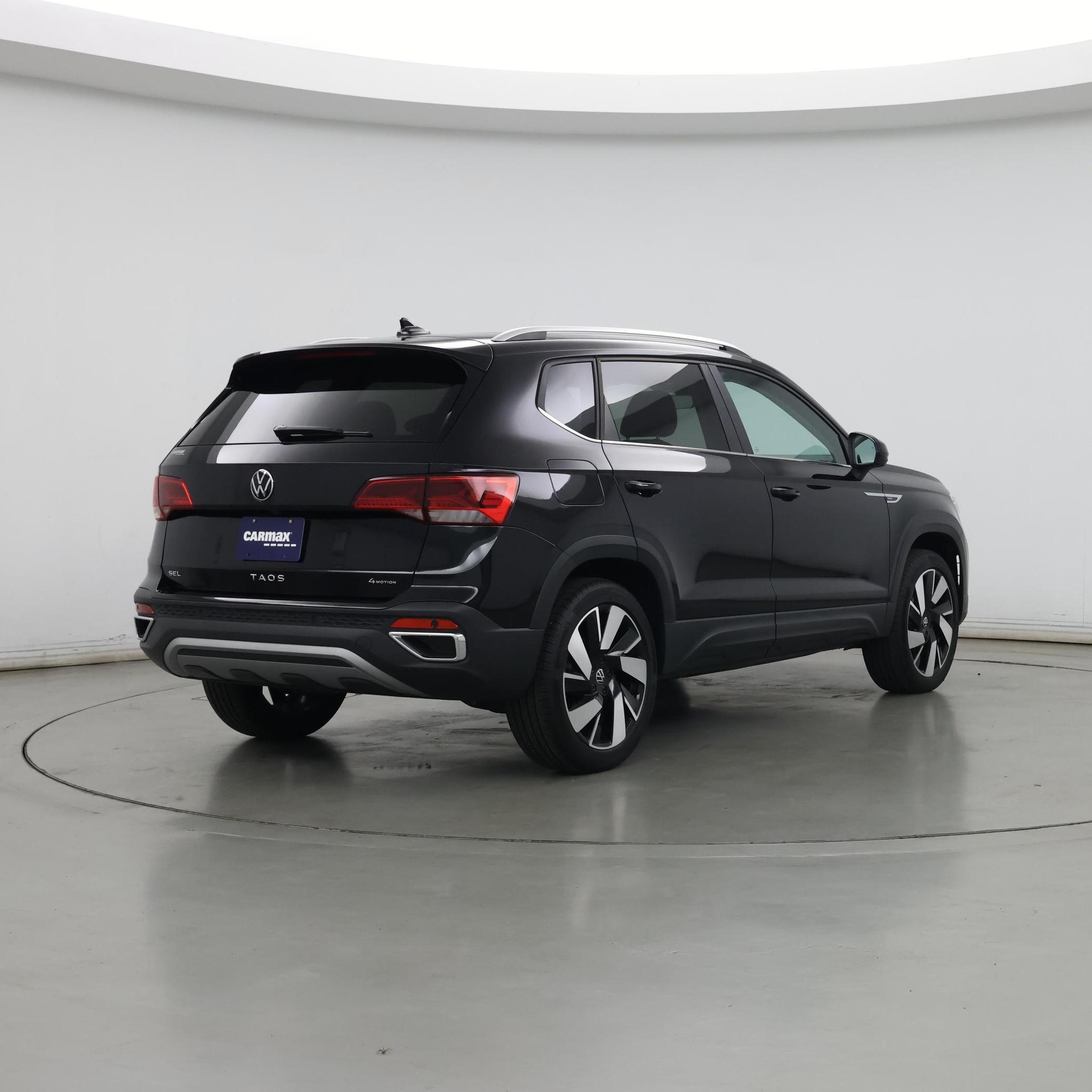 Thumbnail: 2024 Volkswagen Taos - 8