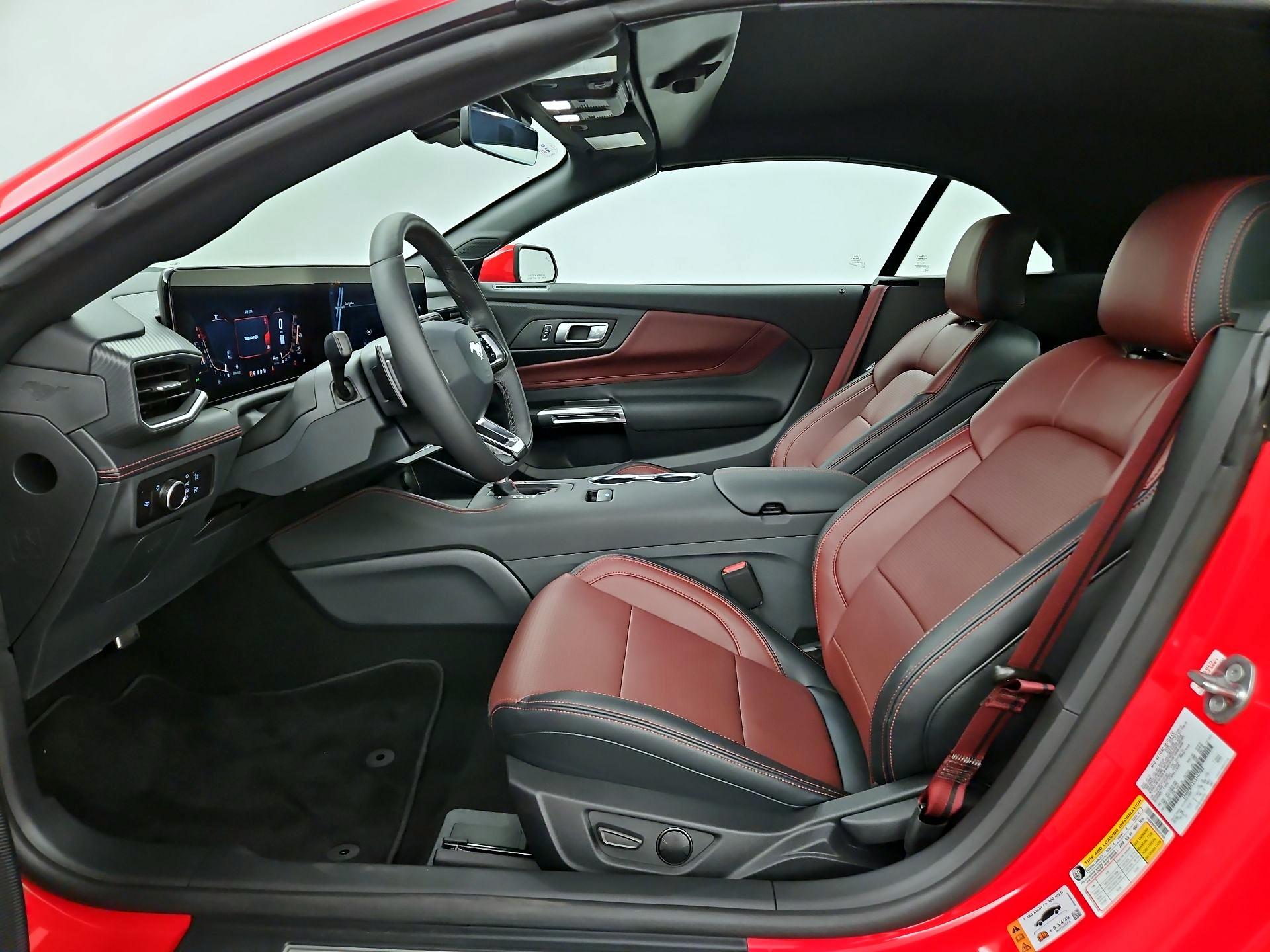 Thumbnail: 2025 Ford Mustang - 11