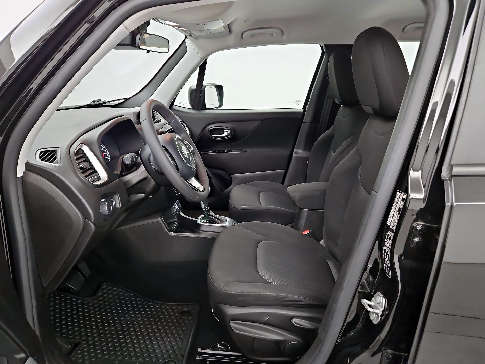 Thumbnail: 2021 Jeep Renegade - 11