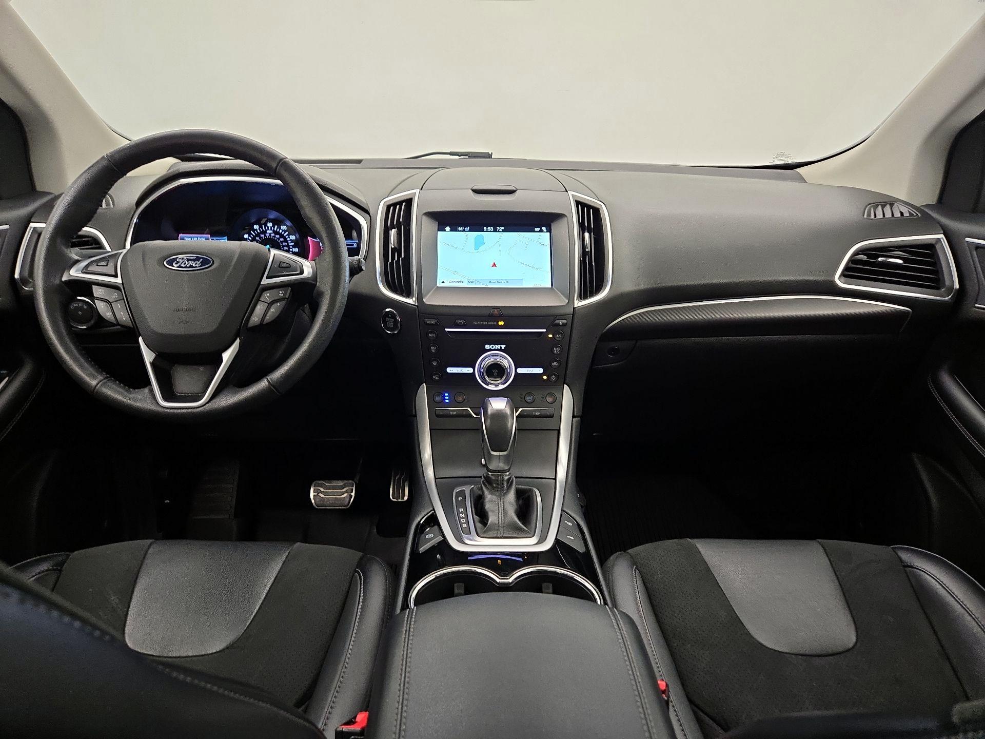 Thumbnail: 2018 Ford Edge - 9