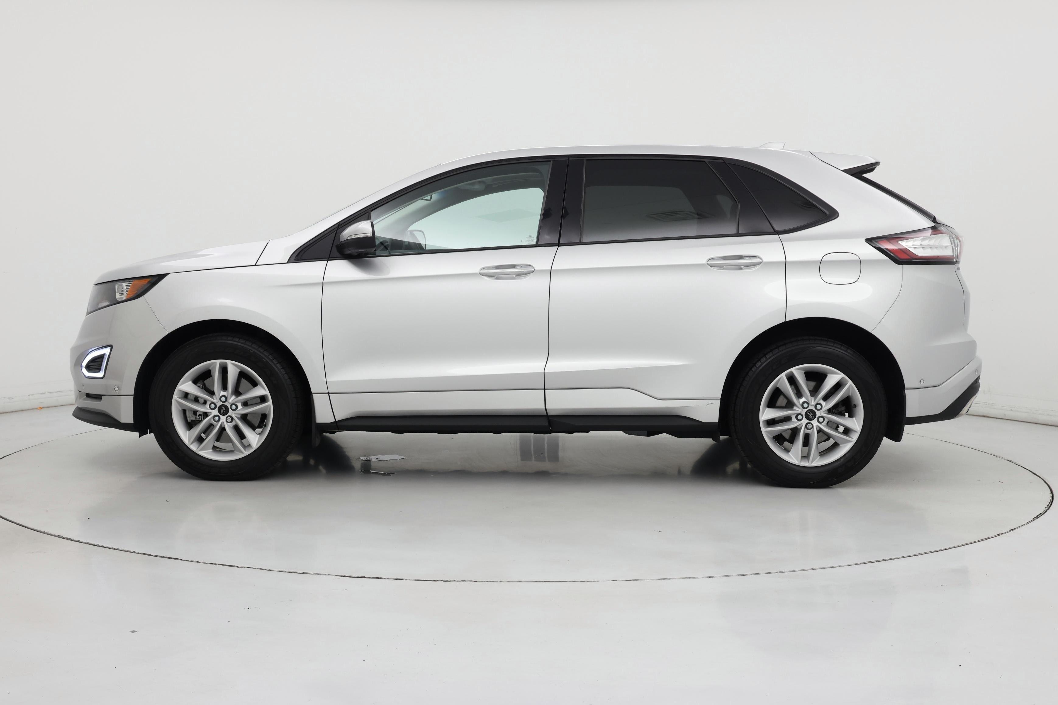 Thumbnail: 2018 Ford Edge - 3