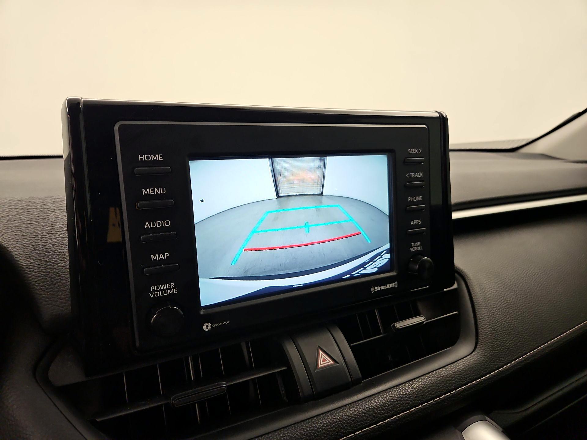 Thumbnail: 2020 Toyota RAV4 - 14