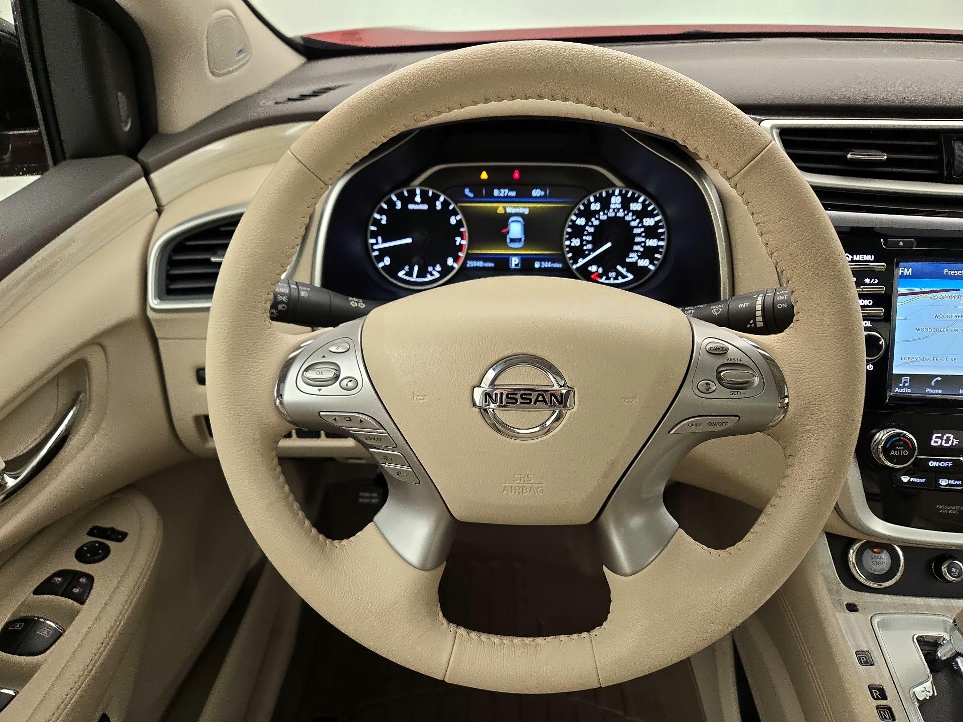 Thumbnail: 2015 Nissan Murano - 10