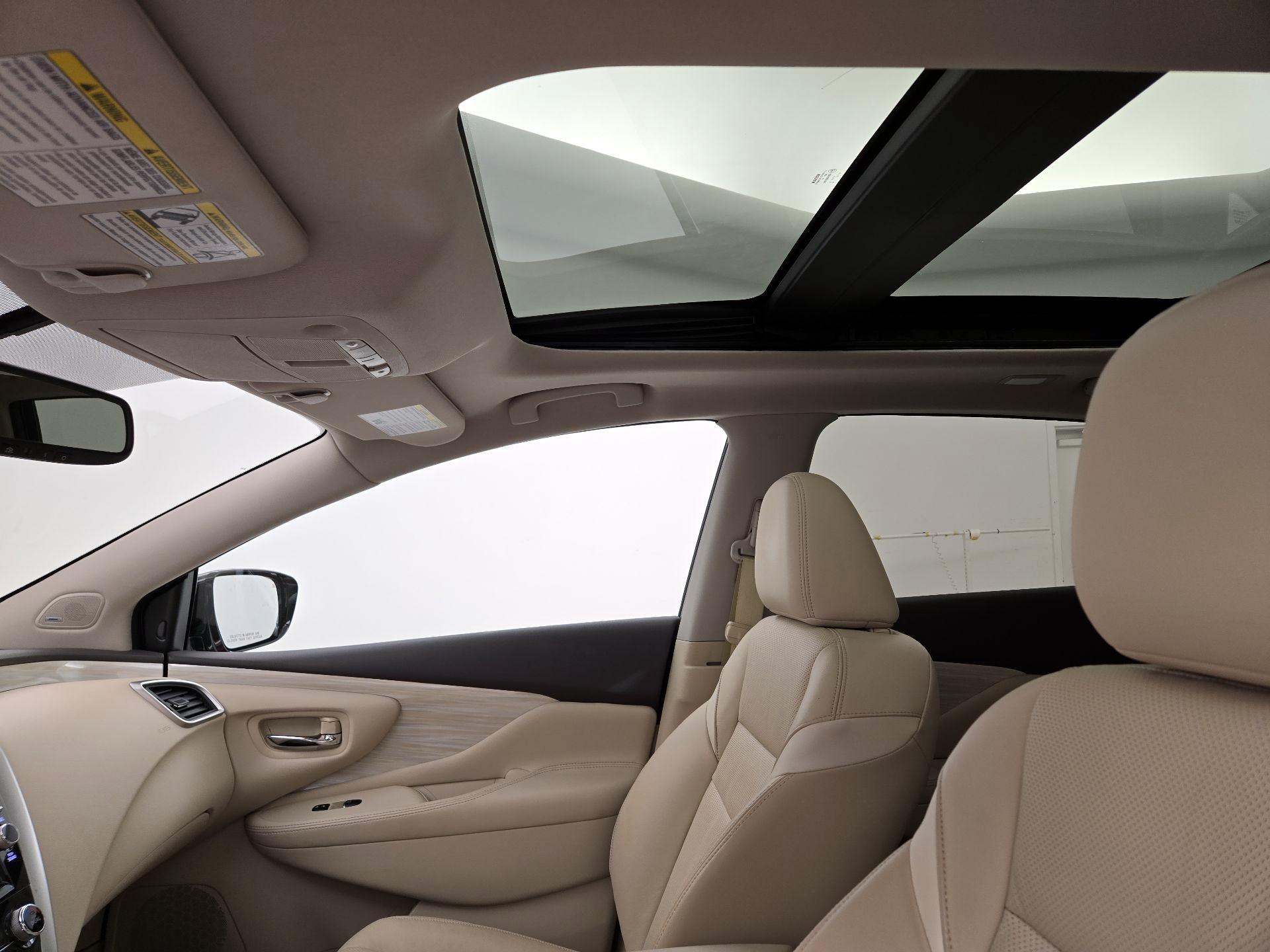 Thumbnail: 2015 Nissan Murano - 20