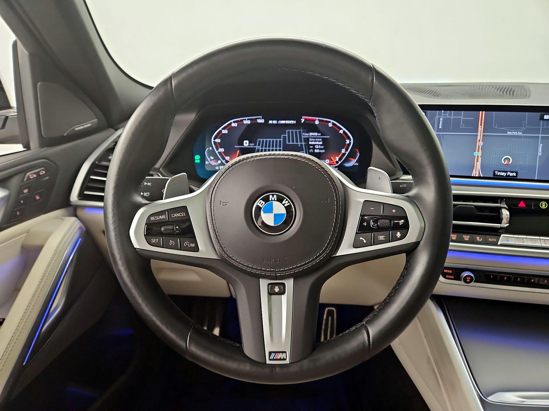 Thumbnail: 2022 BMW X6 - 10
