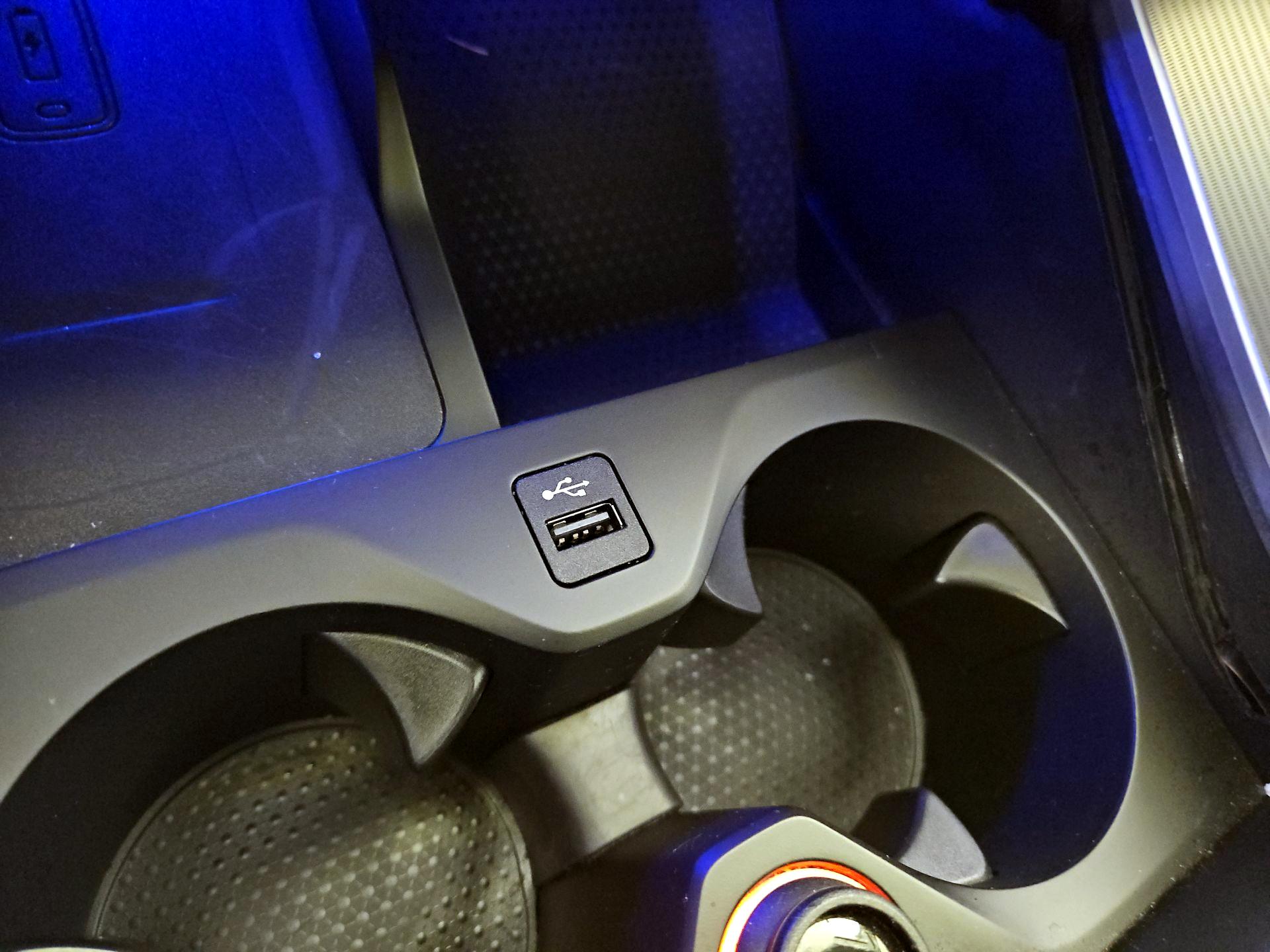 Thumbnail: 2022 BMW X6 - 19