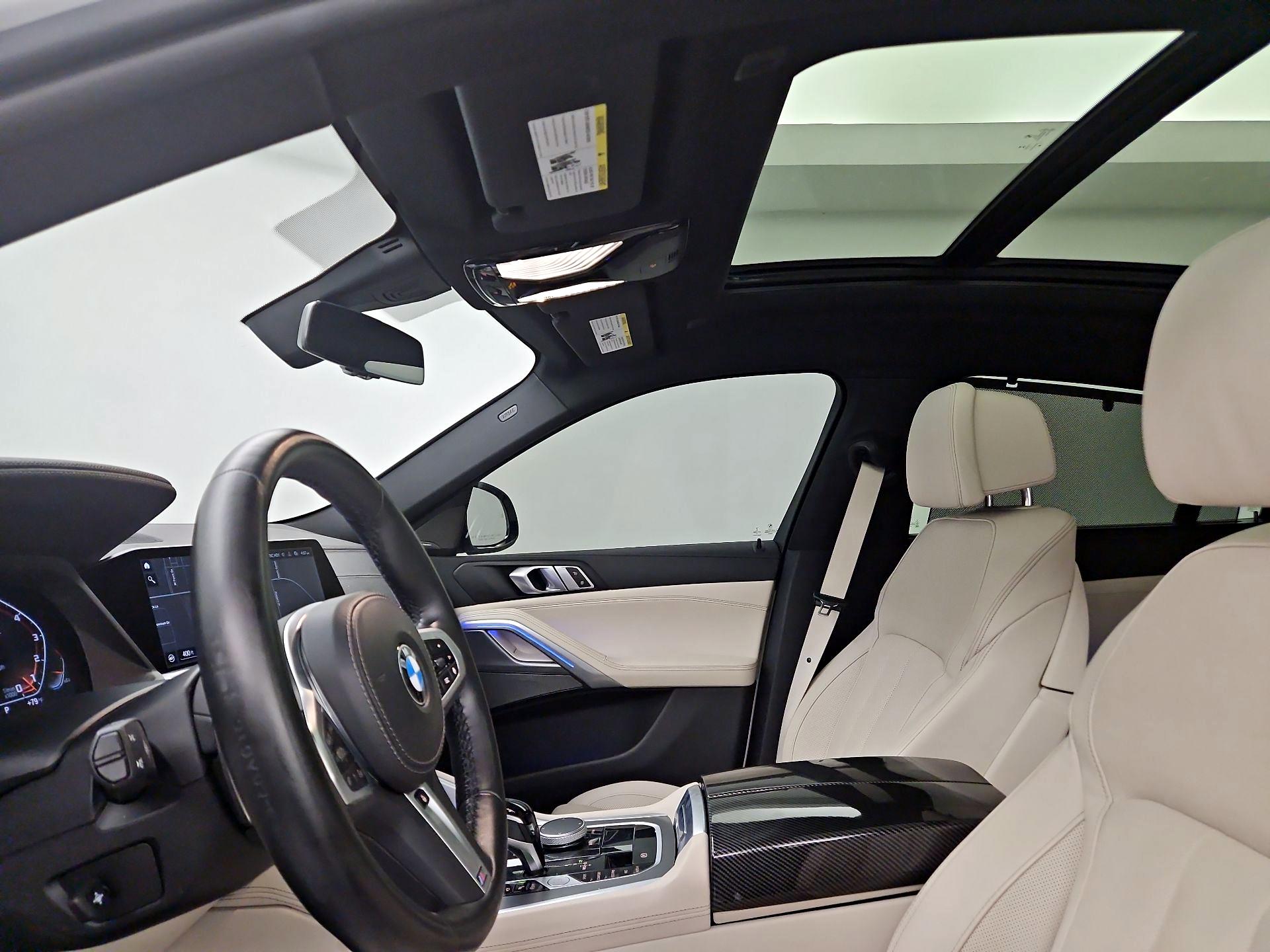 Thumbnail: 2022 BMW X6 - 20