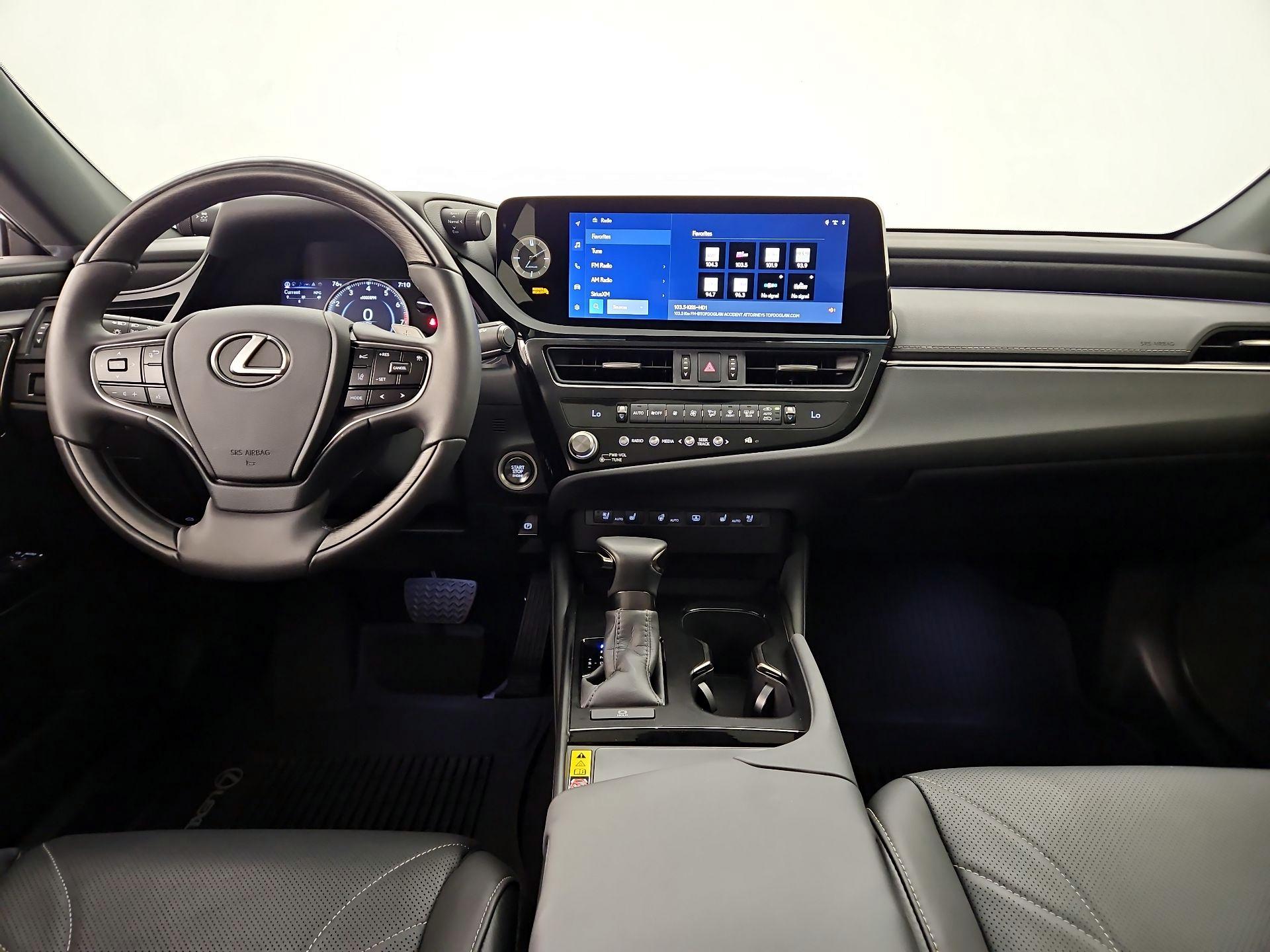 Thumbnail: 2024 Lexus ES - 9