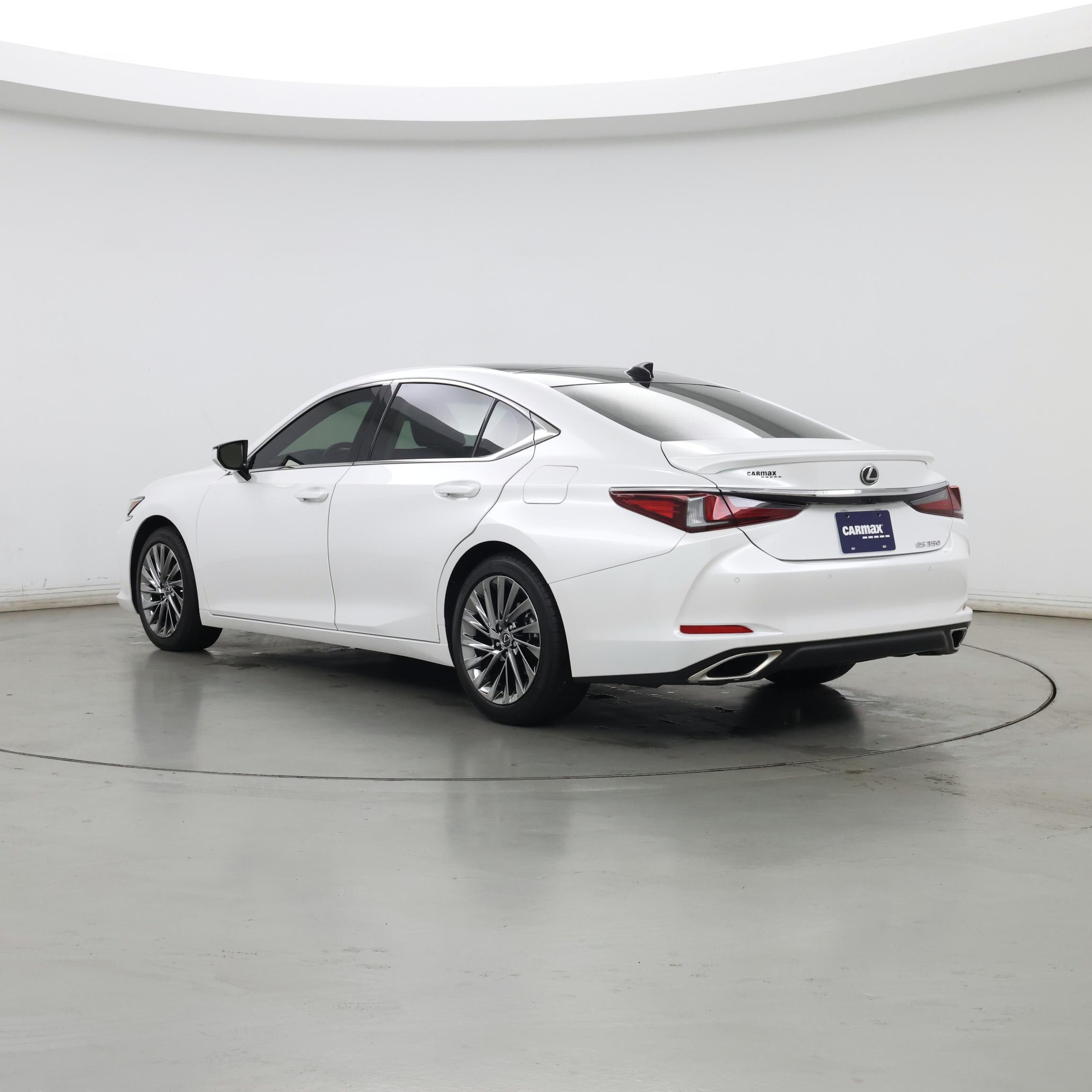 Thumbnail: 2024 Lexus ES - 2