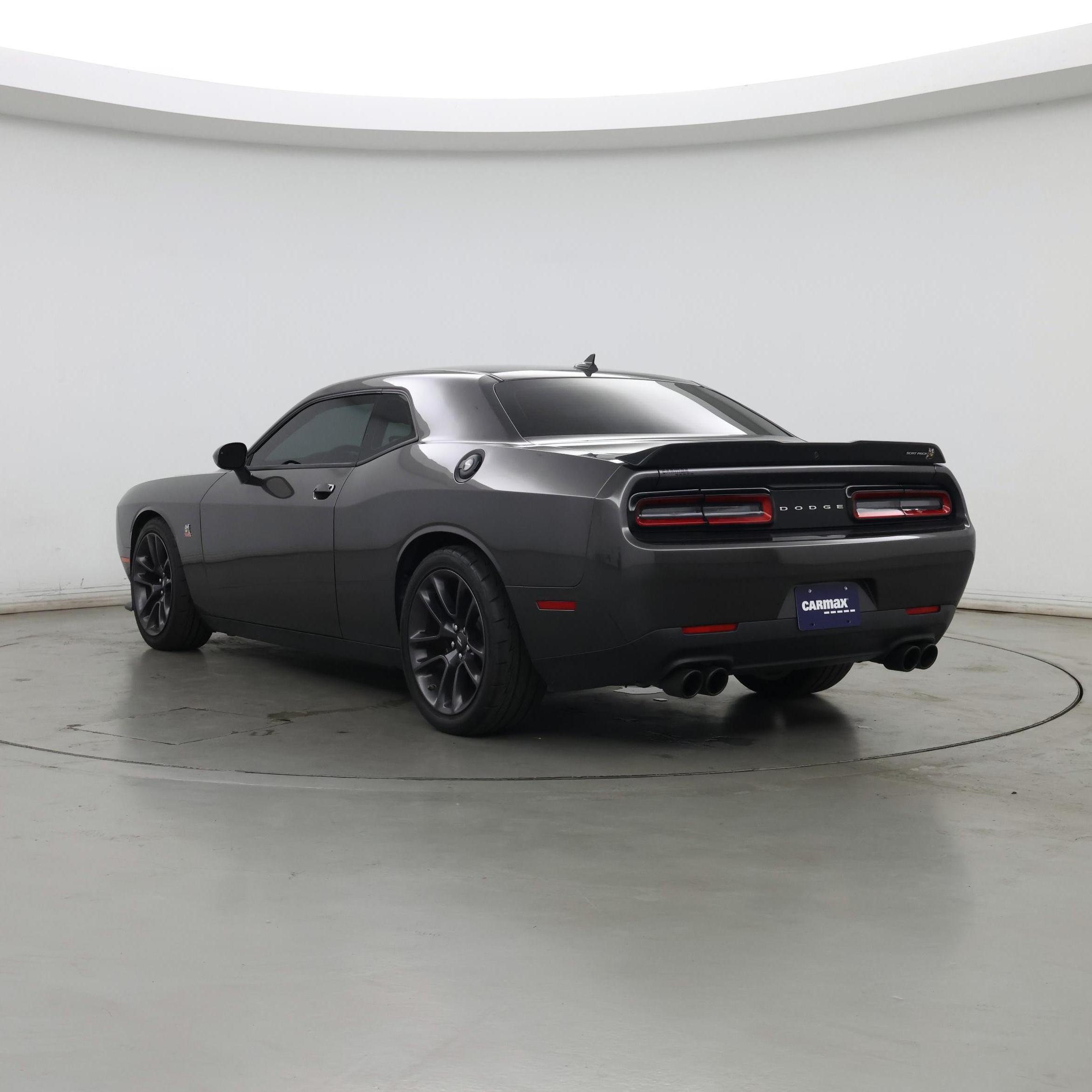 Thumbnail: 2022 Dodge Challenger - 2