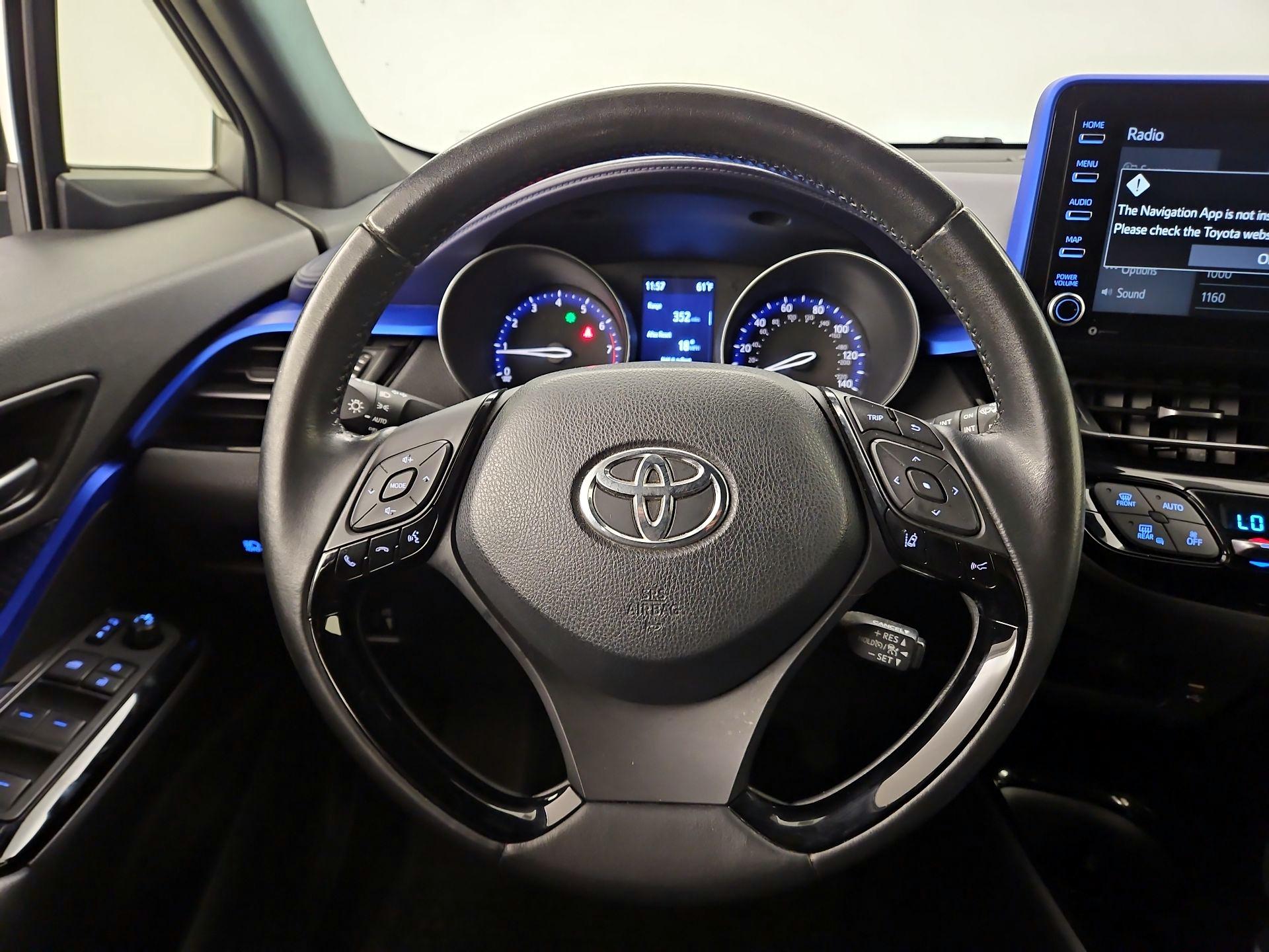 Thumbnail: 2020 Toyota C-HR - 10