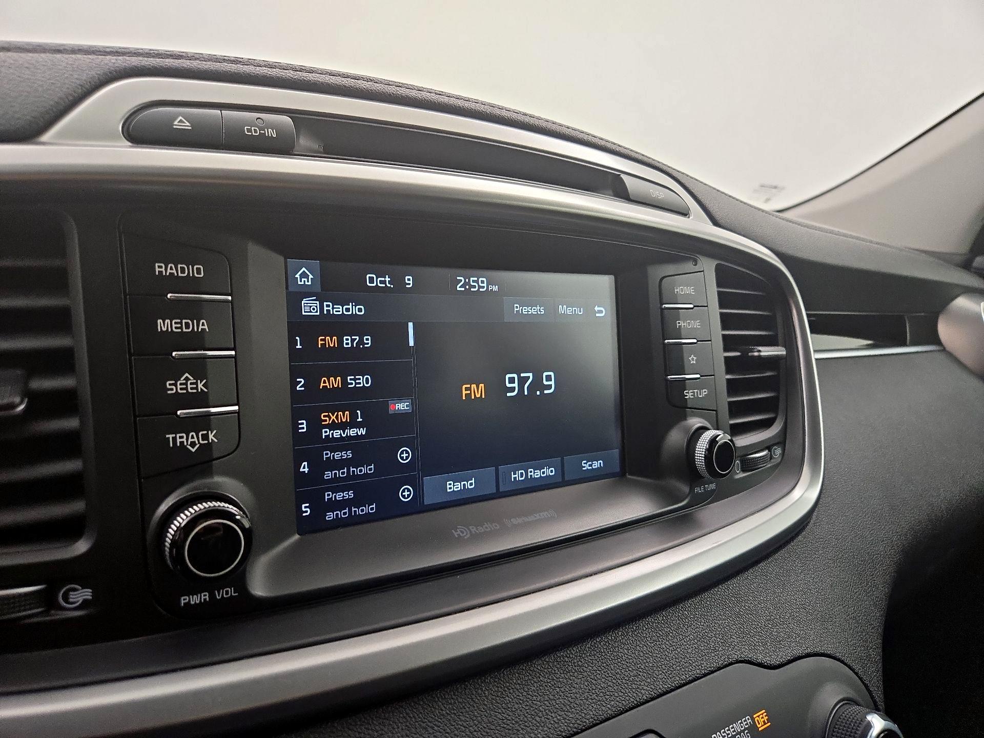 Thumbnail: 2019 Kia Sorento - 15