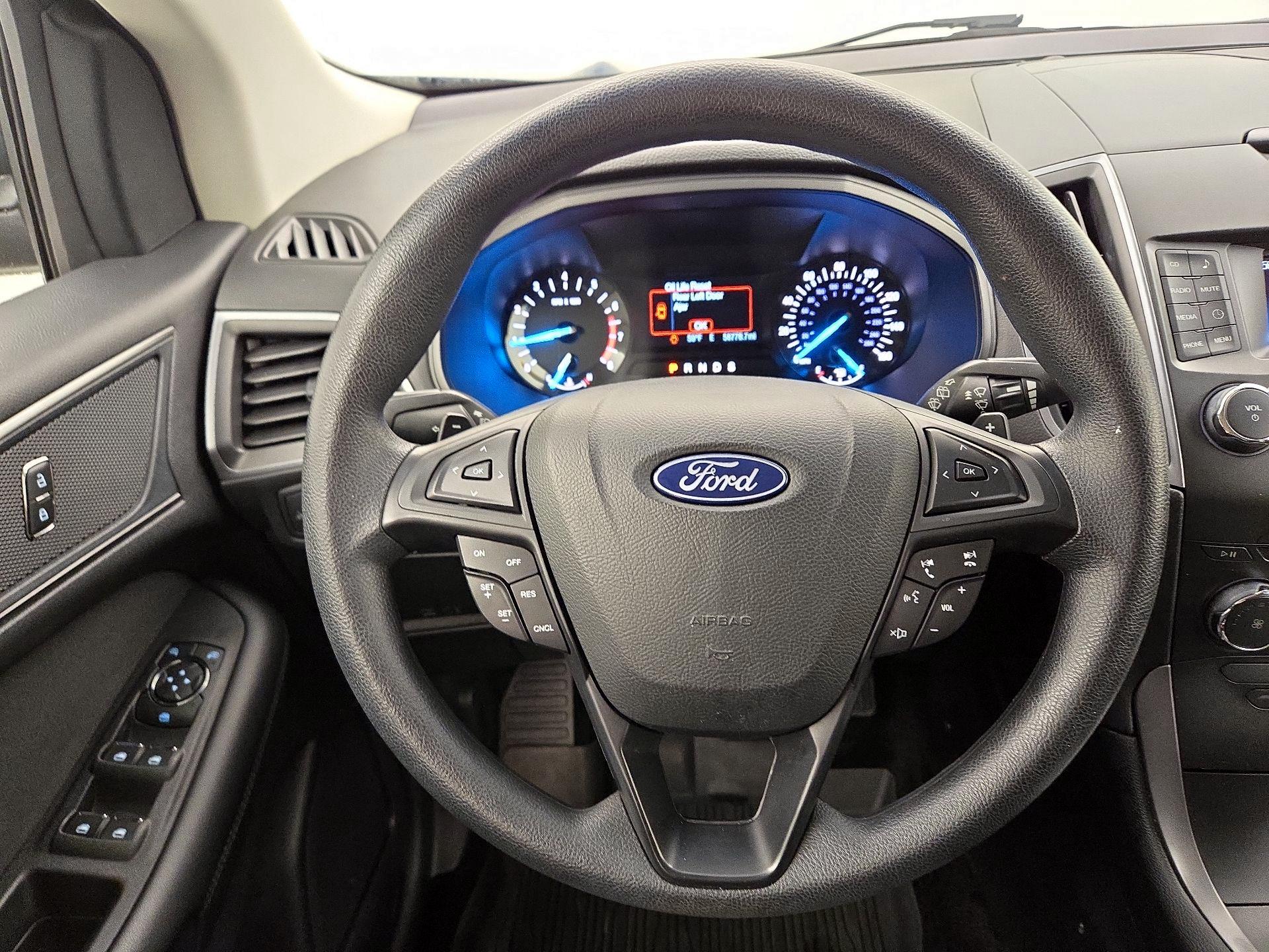 Thumbnail: 2018 Ford Edge - 10