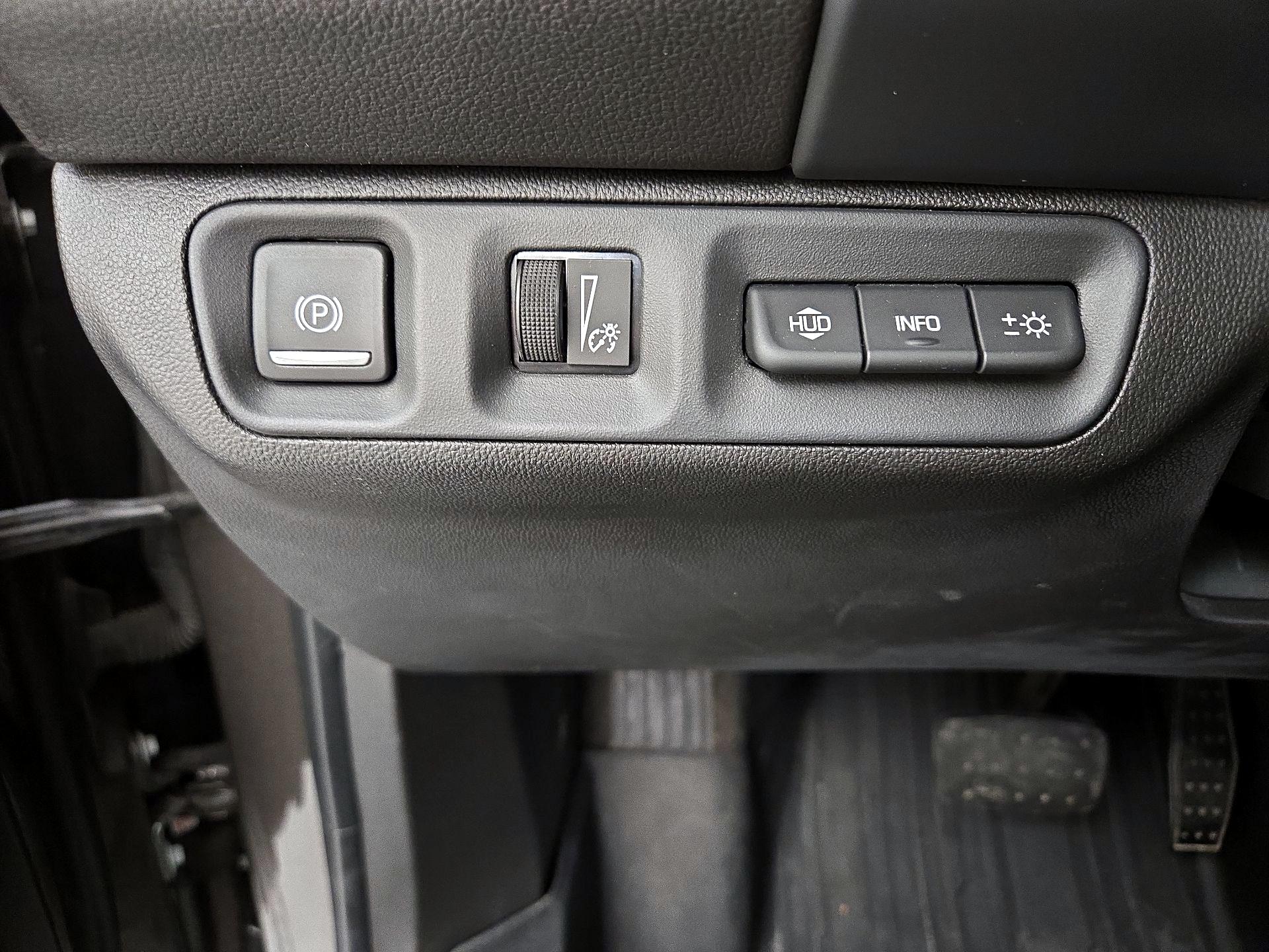 Thumbnail: 2020 GMC Acadia - 13