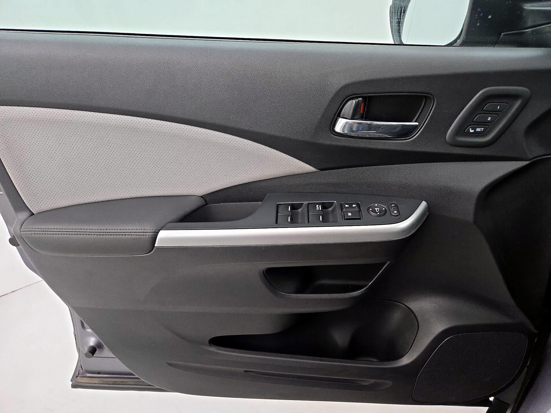 Thumbnail: 2016 Honda CR-V - 12