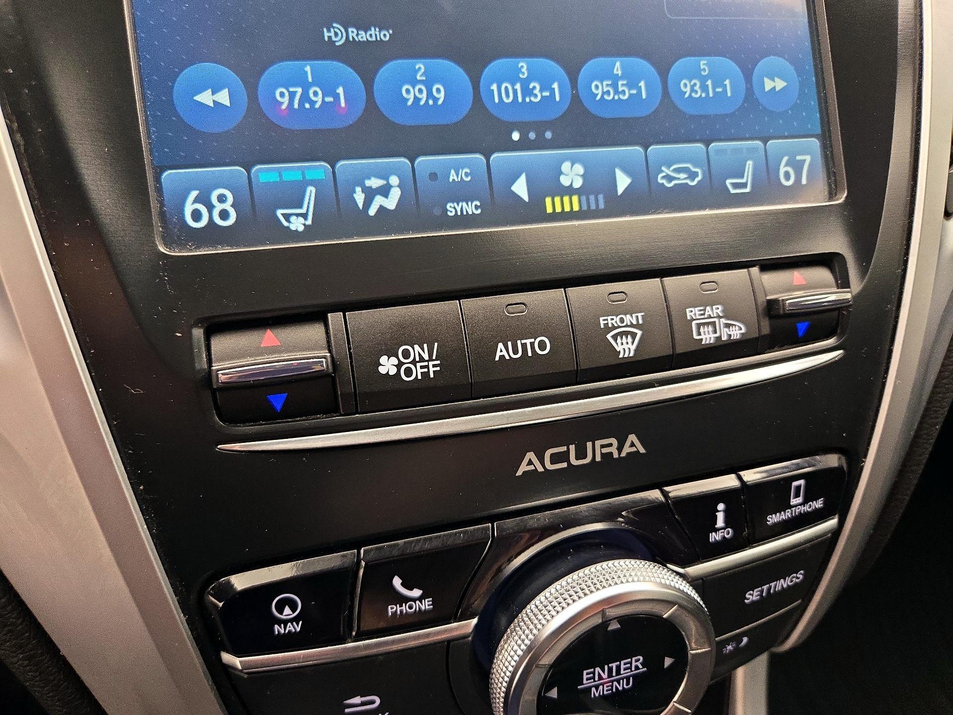 Thumbnail: 2019 Acura TLX - 17