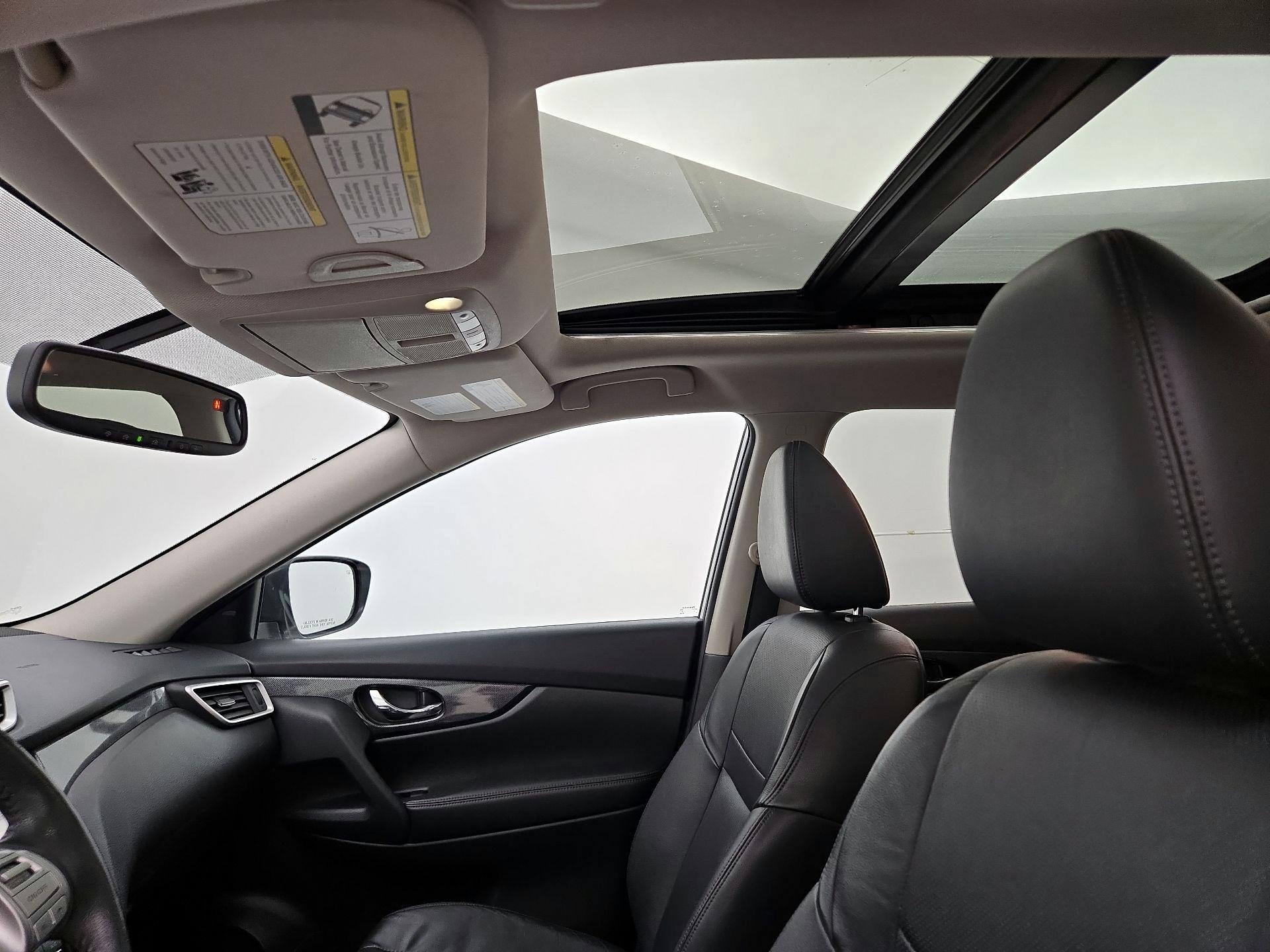 Thumbnail: 2015 Nissan Rogue - 20