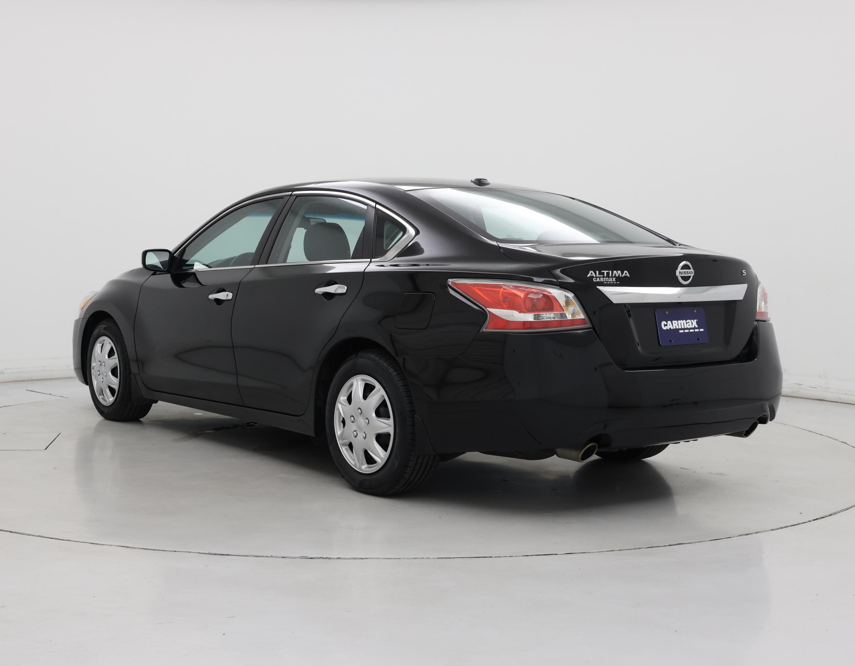 Thumbnail: 2015 Nissan Altima - 2