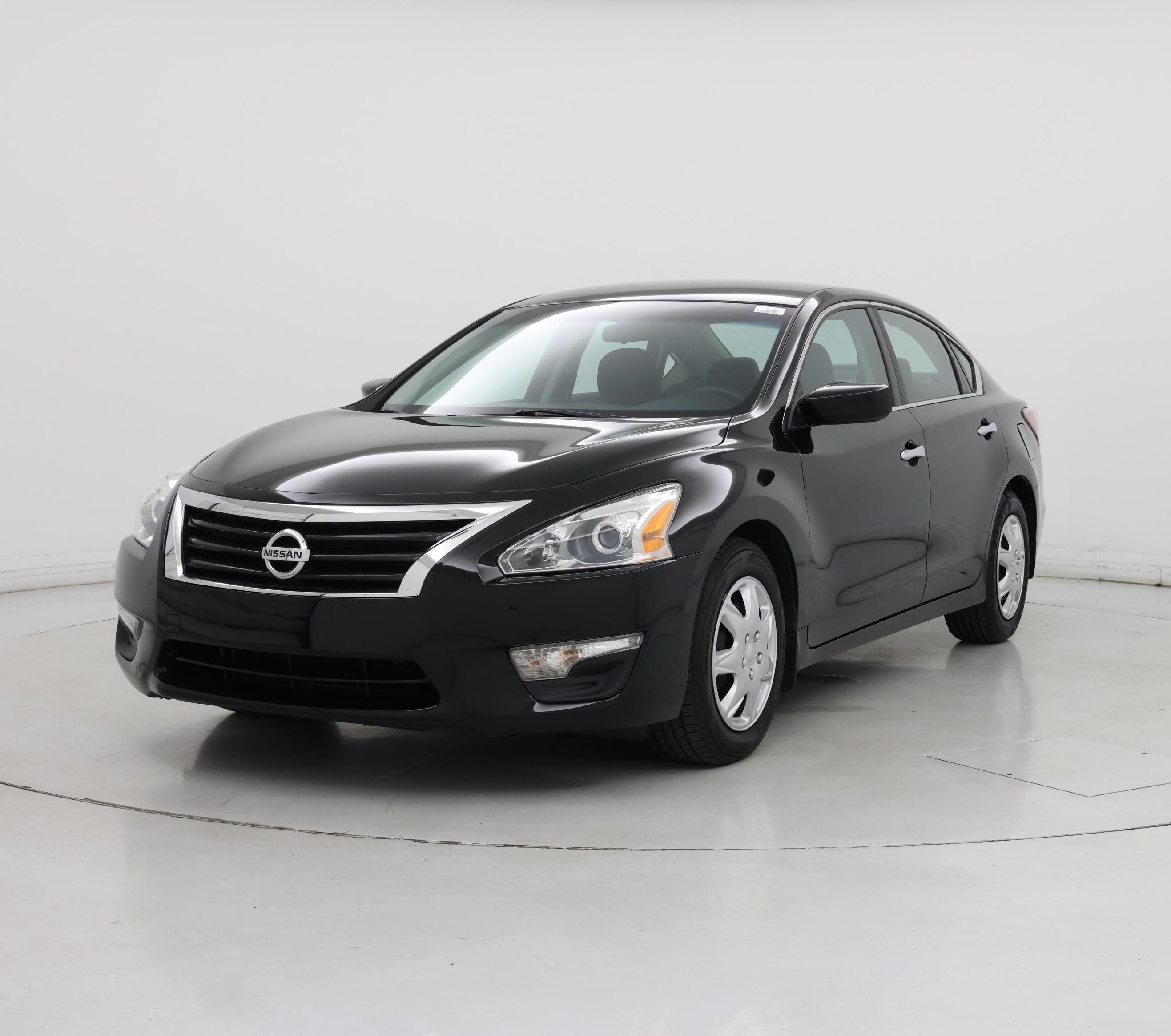 Thumbnail: 2015 Nissan Altima - 4