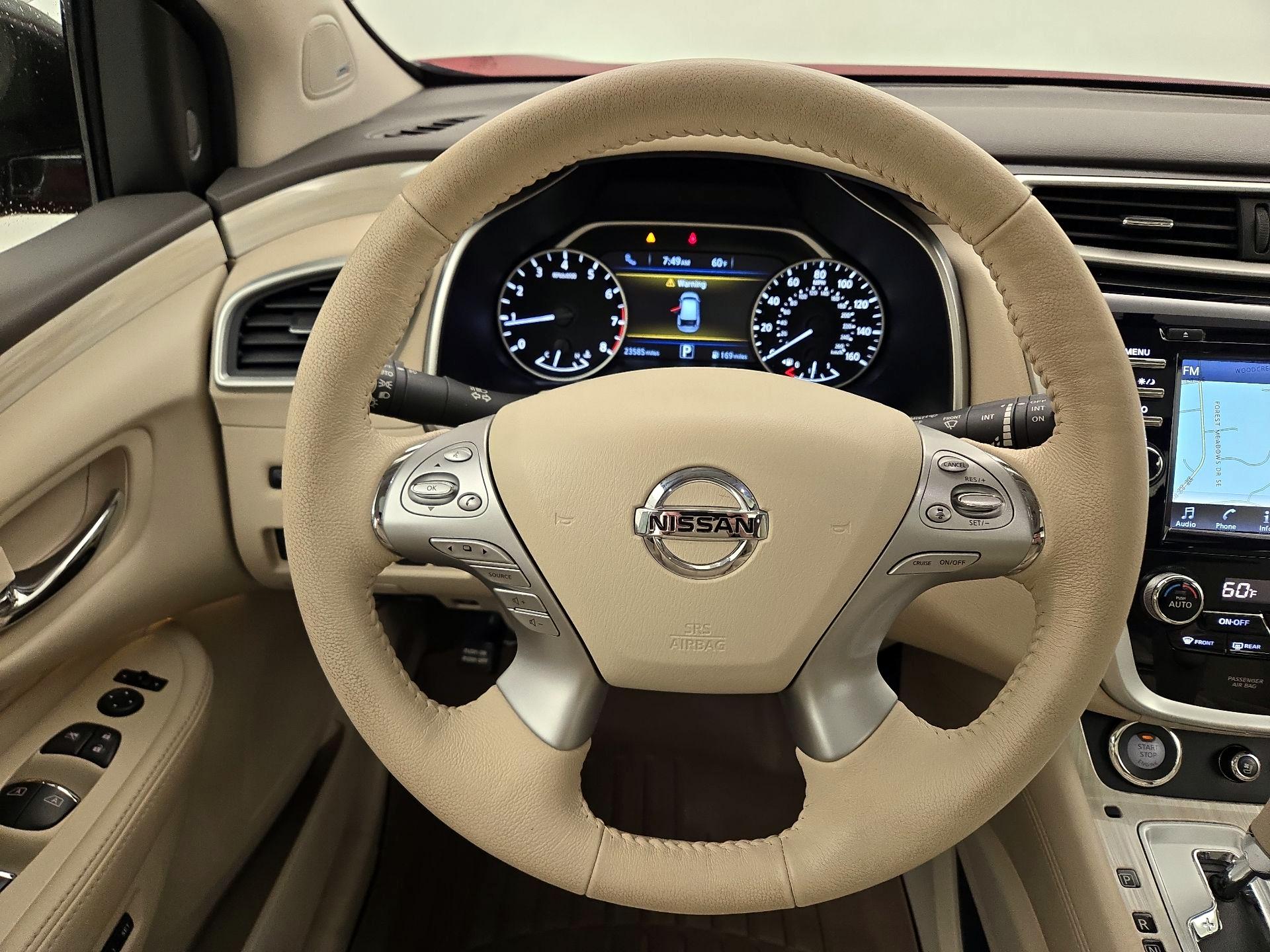 Thumbnail: 2016 Nissan Murano - 10