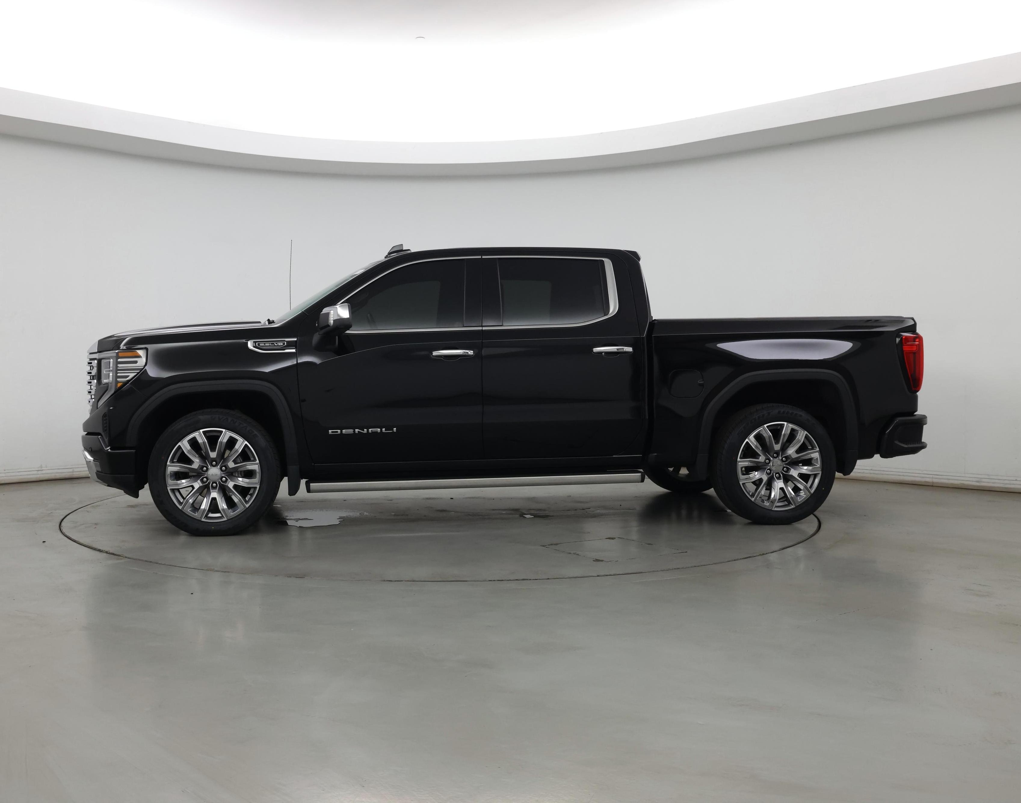 Thumbnail: 2024 GMC Sierra 1500 - 3