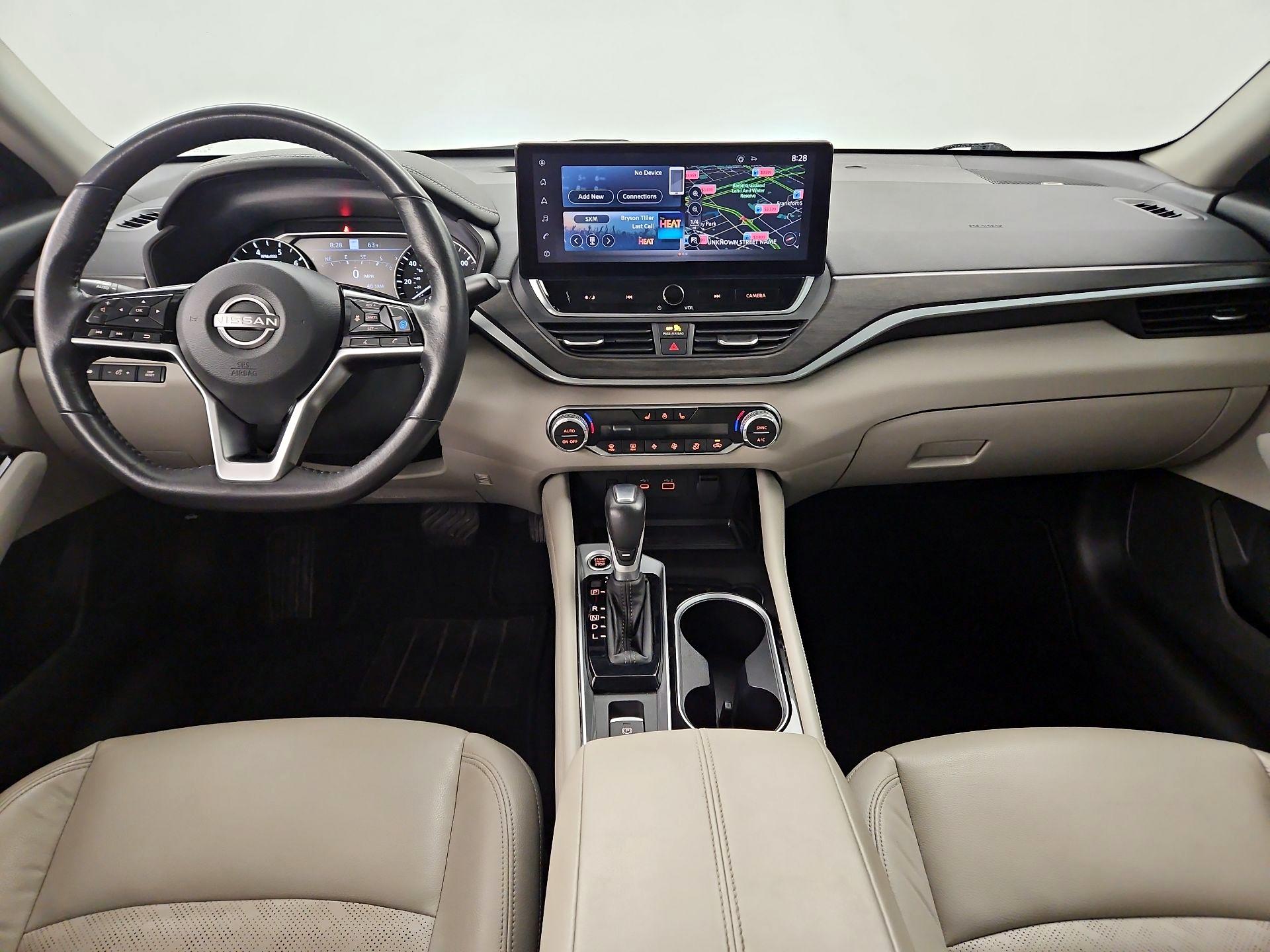 Thumbnail: 2023 Nissan Altima - 9