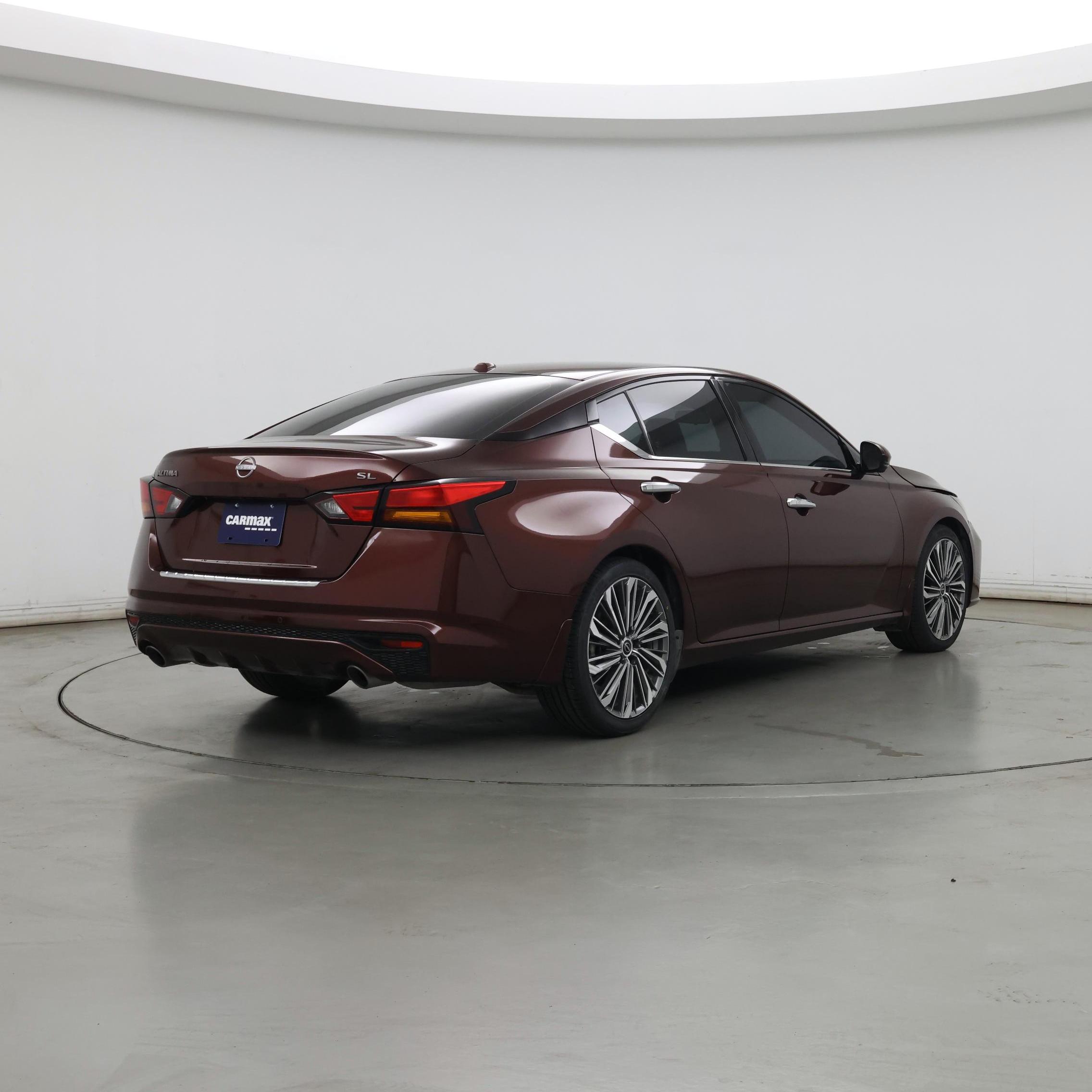 Thumbnail: 2023 Nissan Altima - 8