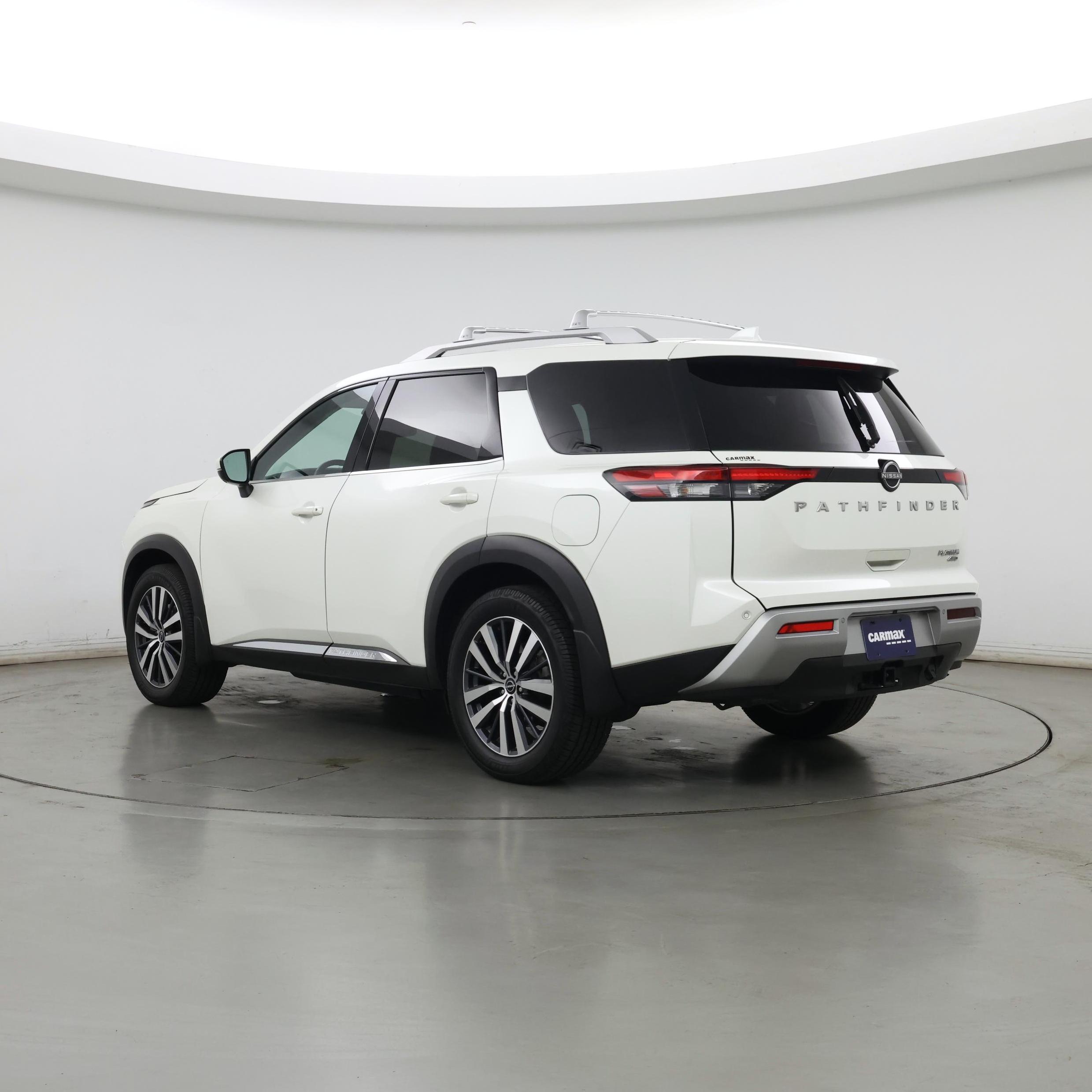 Thumbnail: 2022 Nissan Pathfinder - 2