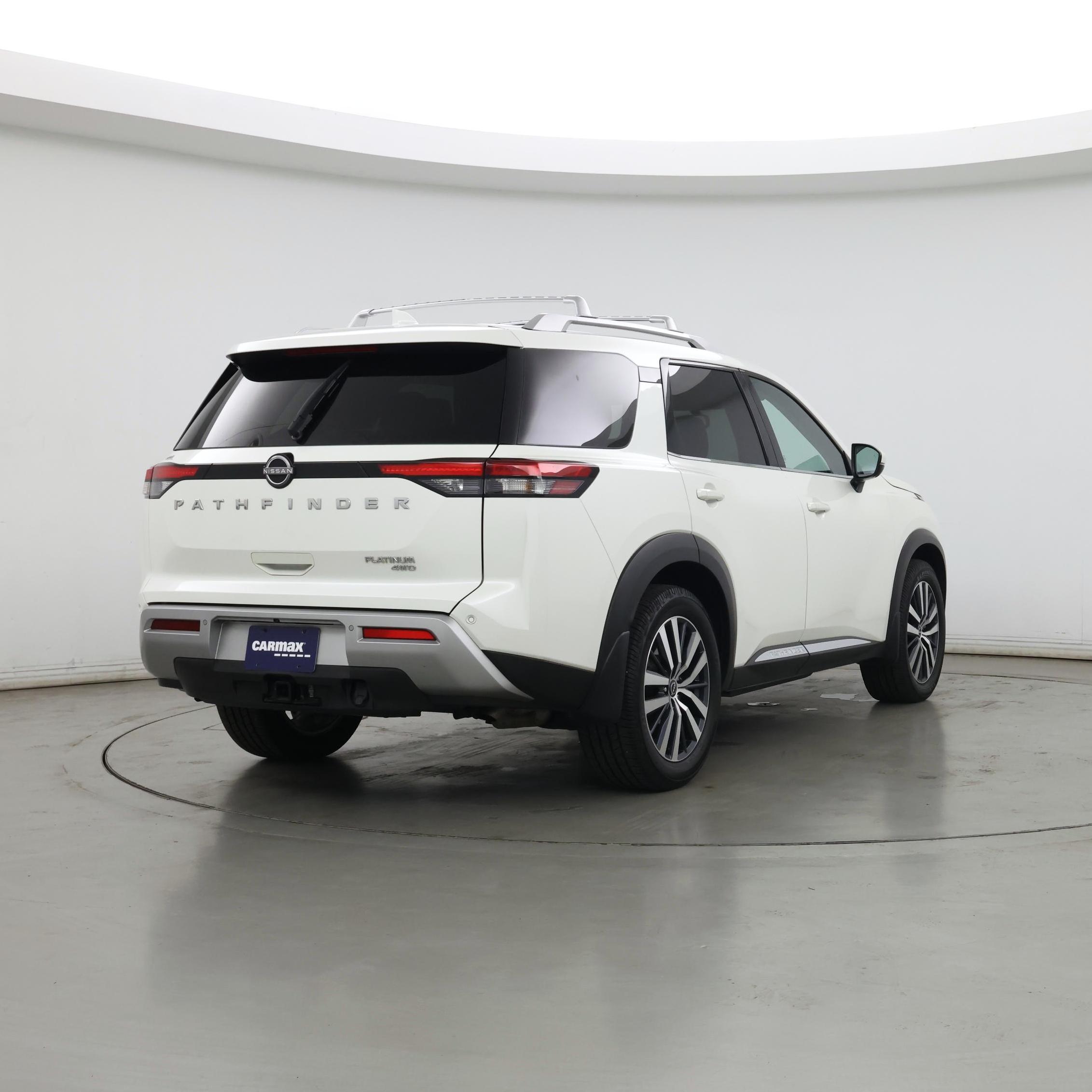 Thumbnail: 2022 Nissan Pathfinder - 8