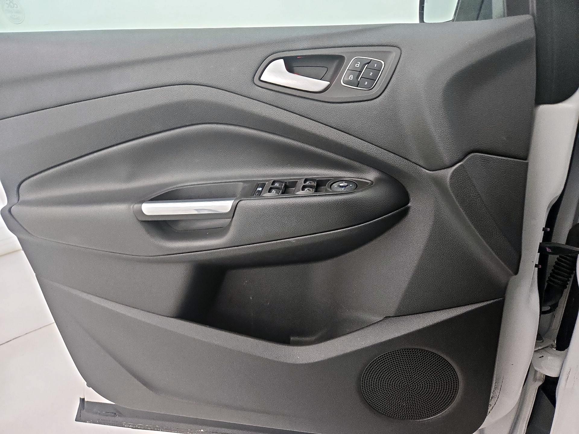 Thumbnail: 2014 Ford Escape - 12