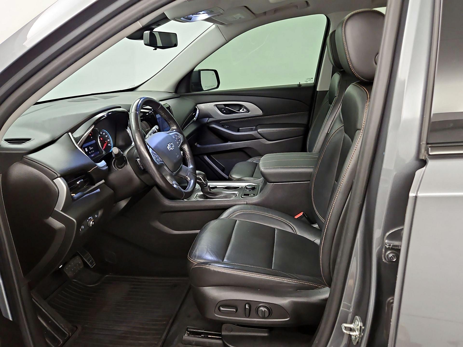 Thumbnail: 2021 Chevrolet Traverse - 11